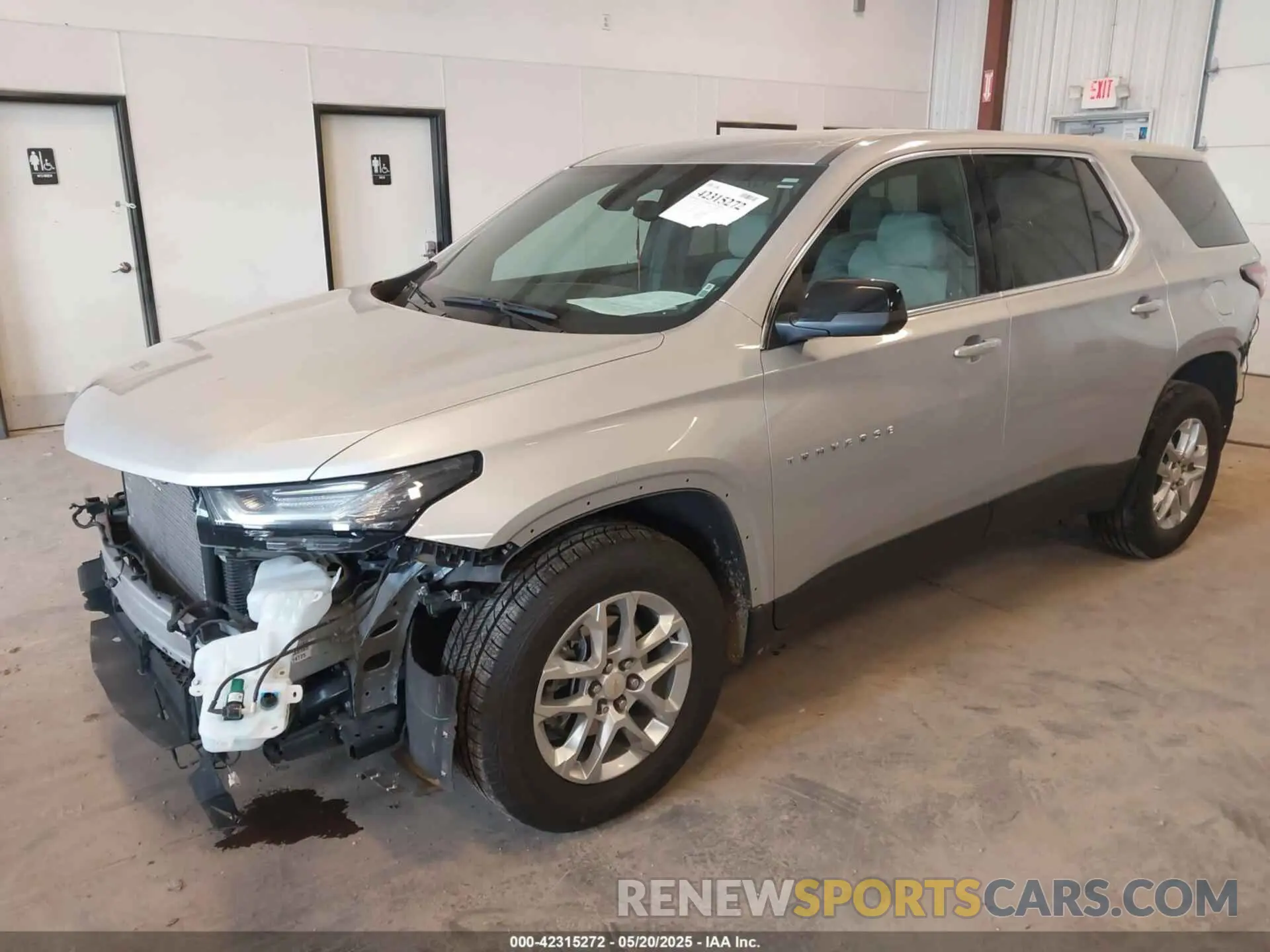 2 Photograph of a damaged car 1GNERFKW3NJ114938 CHEVROLET TRAVERSE 2022