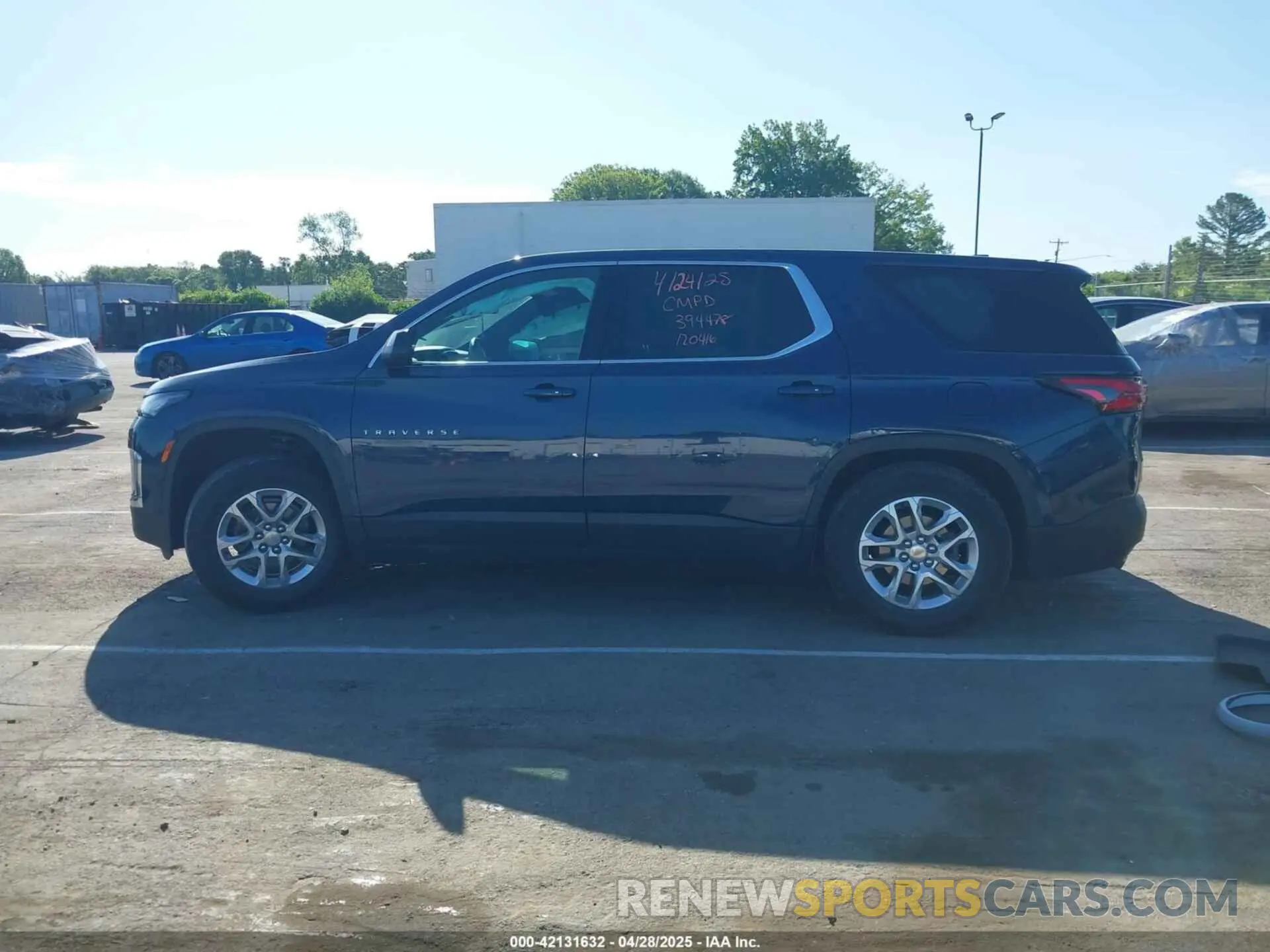 14 Photograph of a damaged car 1GNERFKW3NJ120416 CHEVROLET TRAVERSE 2022