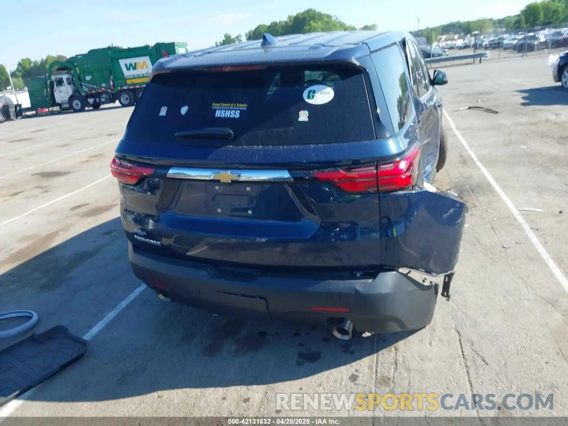 16 Photograph of a damaged car 1GNERFKW3NJ120416 CHEVROLET TRAVERSE 2022