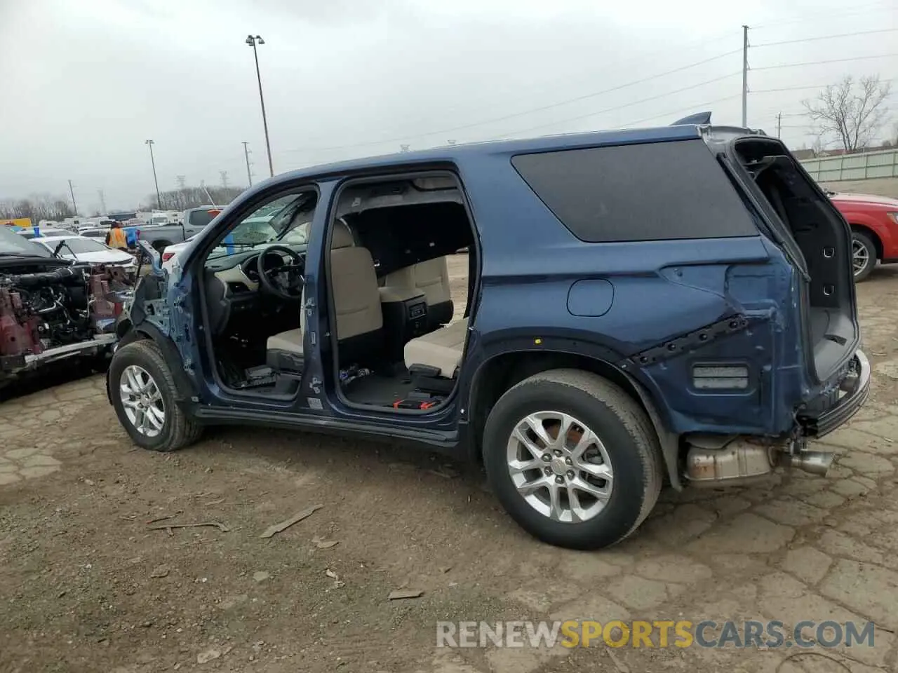 2 Фотография поврежденного автомобиля 1GNERFKW4NJ118884 CHEVROLET TRAVERSE 2022