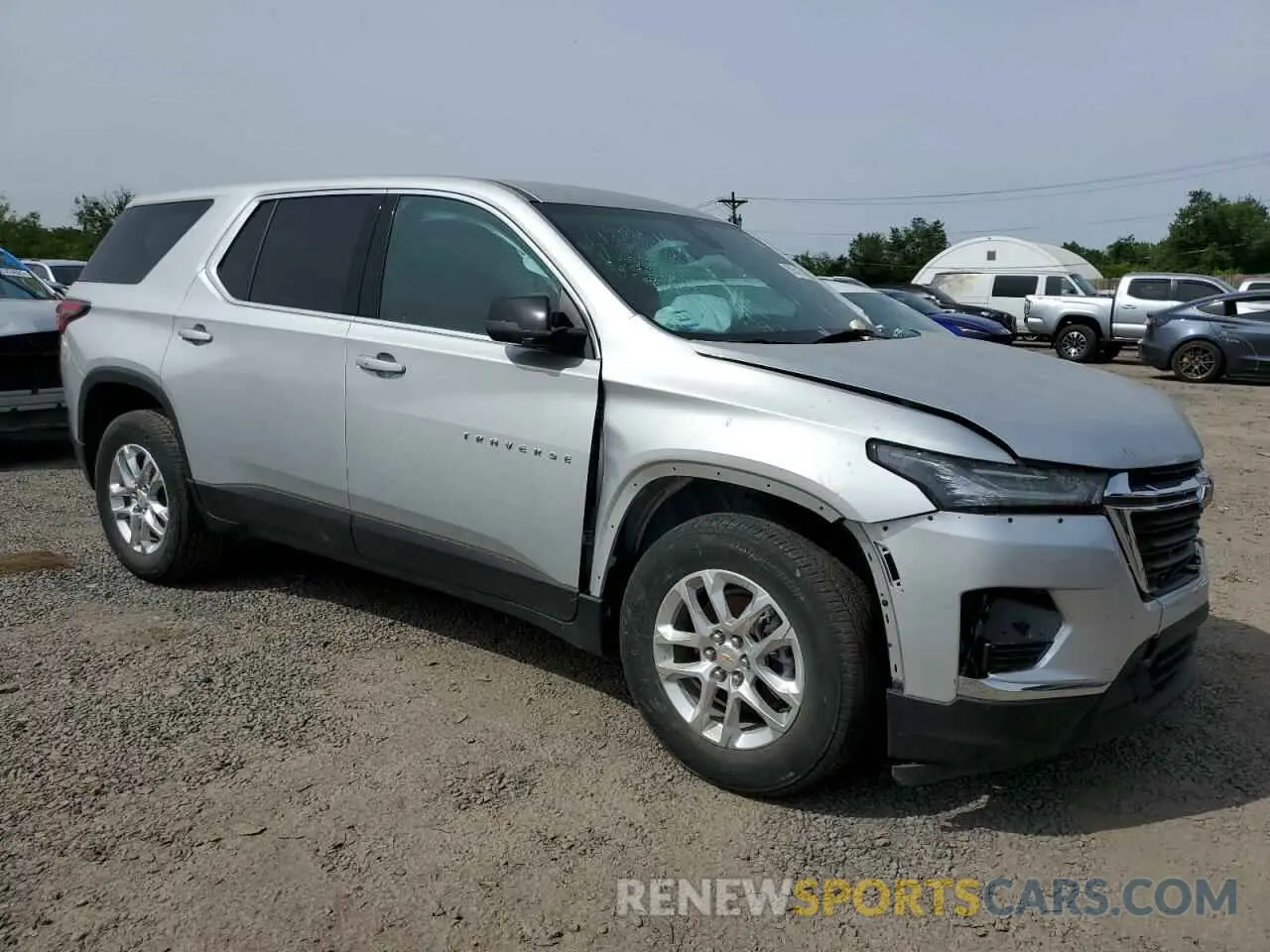 4 Photograph of a damaged car 1GNERFKW4NJ170399 CHEVROLET TRAVERSE 2022
