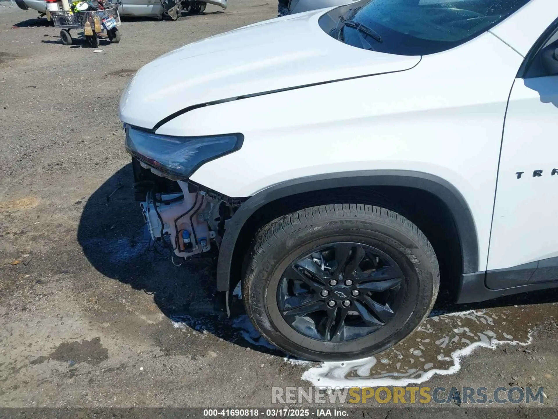 17 Фотография поврежденного автомобиля 1GNERFKW7NJ115171 CHEVROLET TRAVERSE 2022