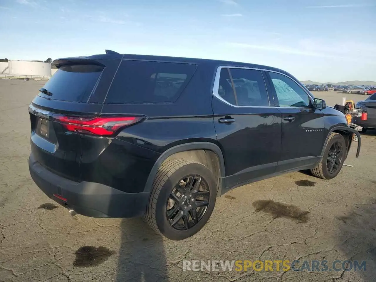 3 Photograph of a damaged car 1GNERFKW7NJ128860 CHEVROLET TRAVERSE 2022