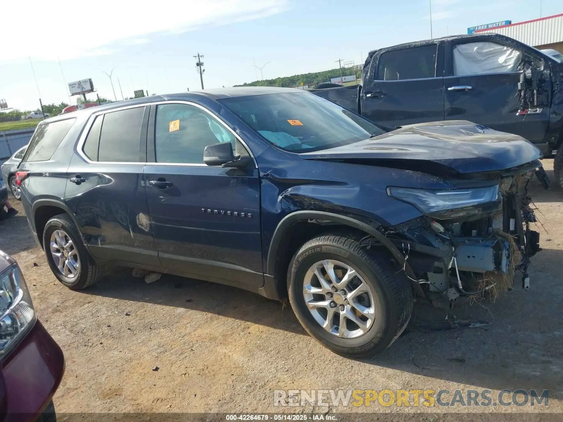 12 Photograph of a damaged car 1GNERFKW7NJ134688 CHEVROLET TRAVERSE 2022