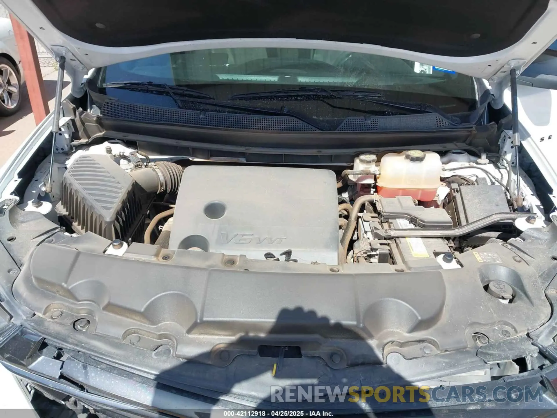 10 Фотография поврежденного автомобиля 1GNERFKW9NJ185979 CHEVROLET TRAVERSE 2022