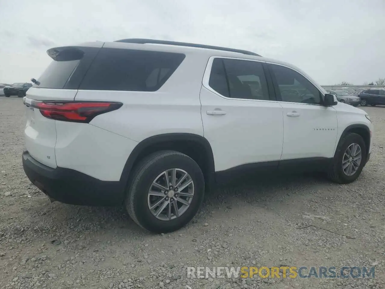 3 Photograph of a damaged car 1GNERGKW0NJ102168 CHEVROLET TRAVERSE 2022