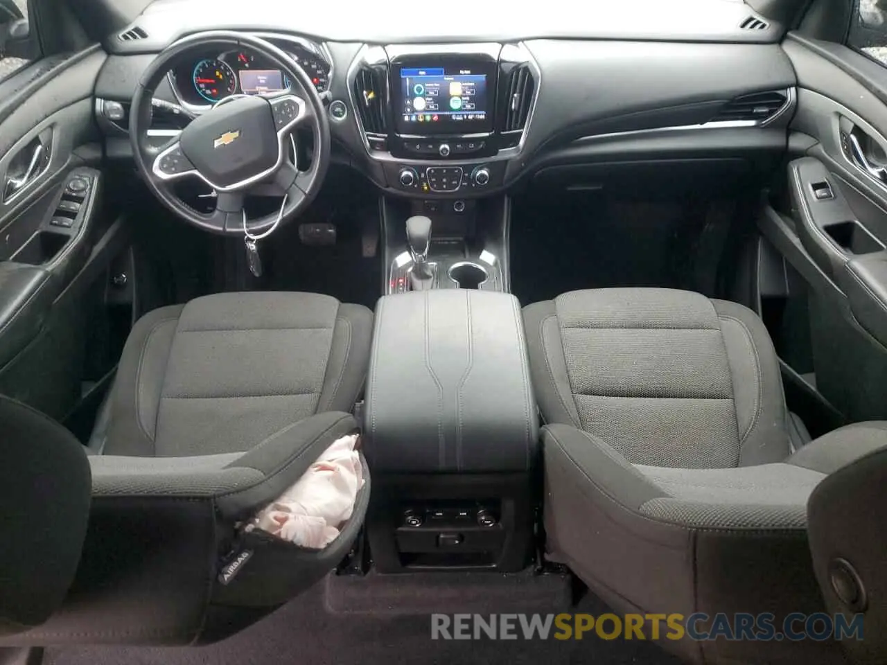 8 Photograph of a damaged car 1GNERGKW0NJ138488 CHEVROLET TRAVERSE 2022