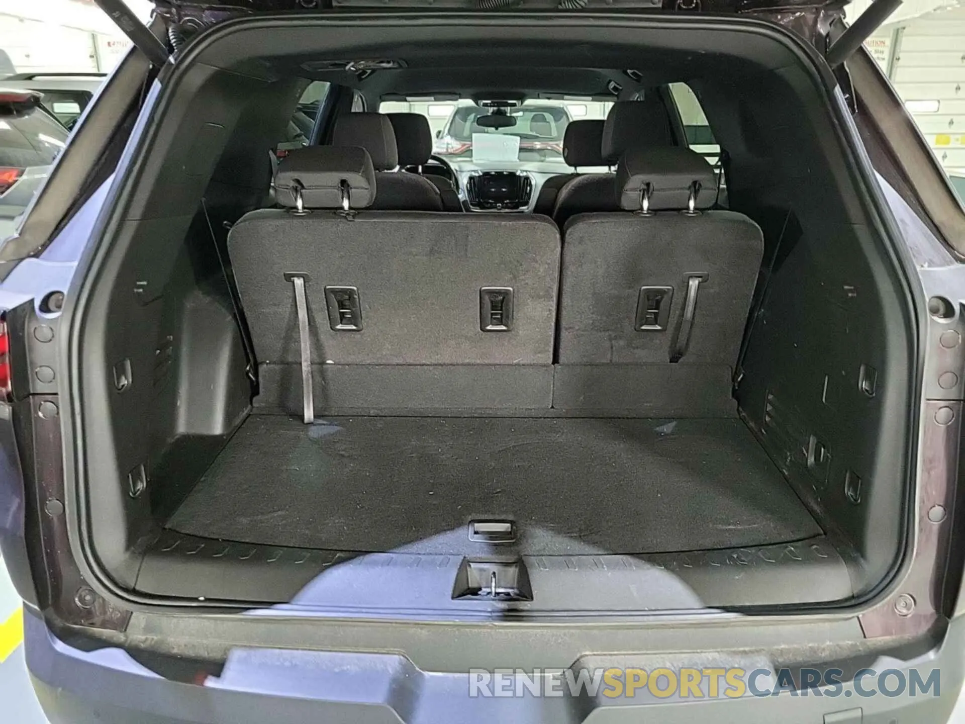 26 Photograph of a damaged car 1GNERGKW2NJ141618 CHEVROLET TRAVERSE 2022