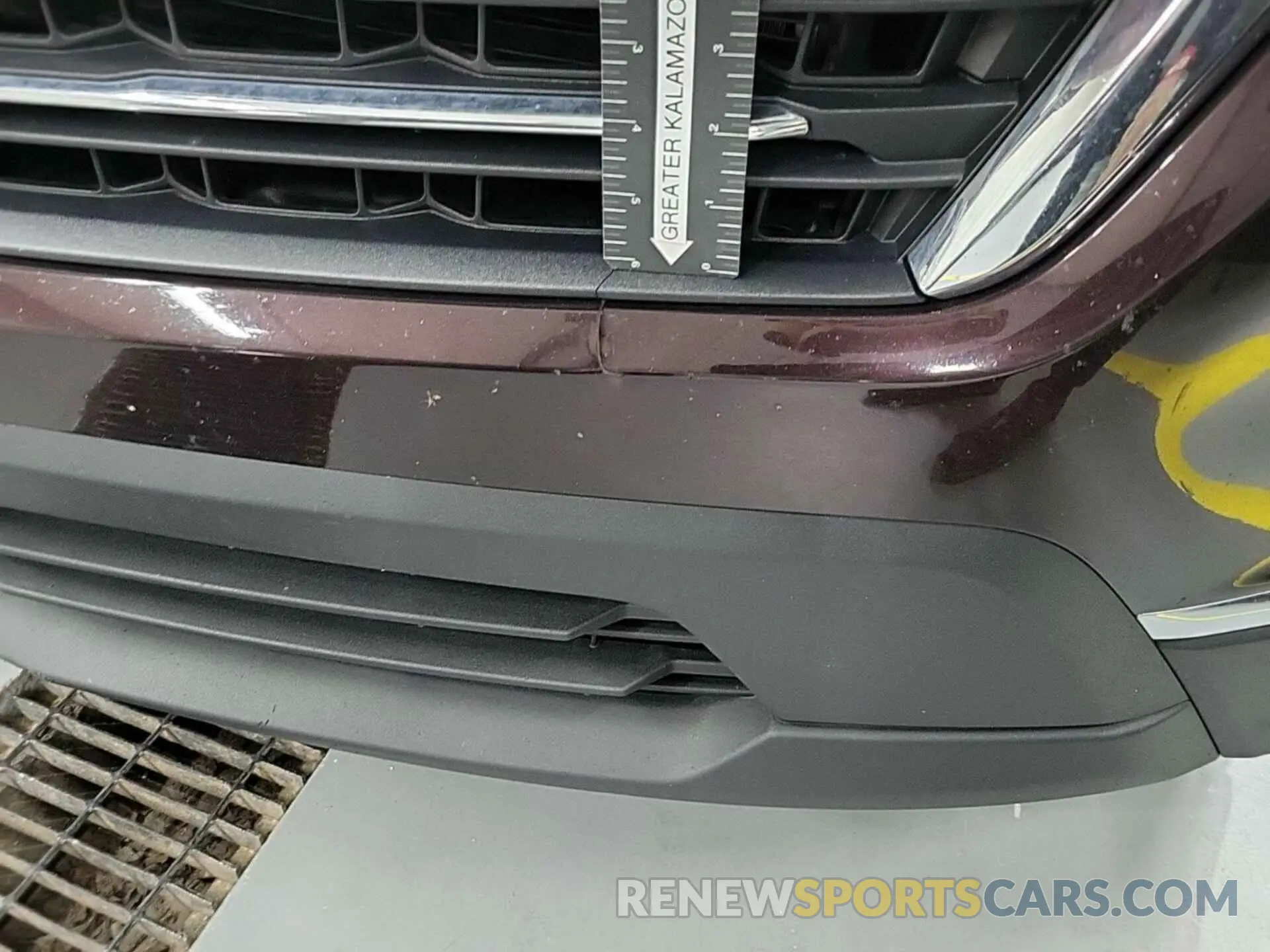 30 Photograph of a damaged car 1GNERGKW2NJ141618 CHEVROLET TRAVERSE 2022