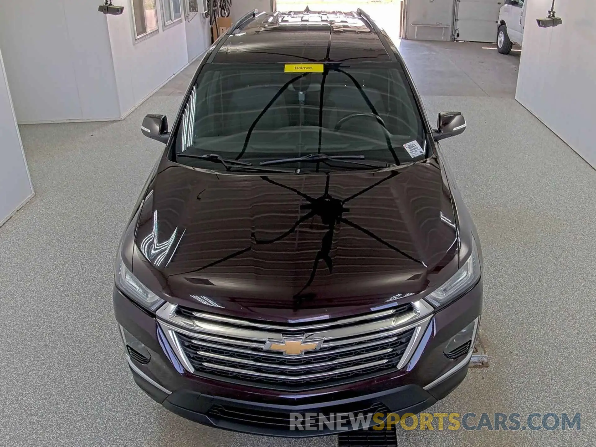 8 Photograph of a damaged car 1GNERGKW2NJ141618 CHEVROLET TRAVERSE 2022