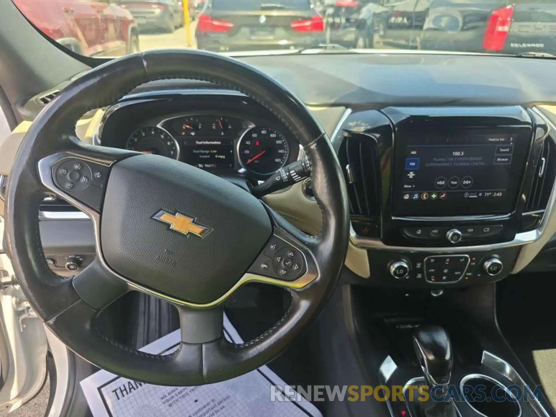 8 Photograph of a damaged car 1GNERGKW2NJ168866 CHEVROLET TRAVERSE 2022