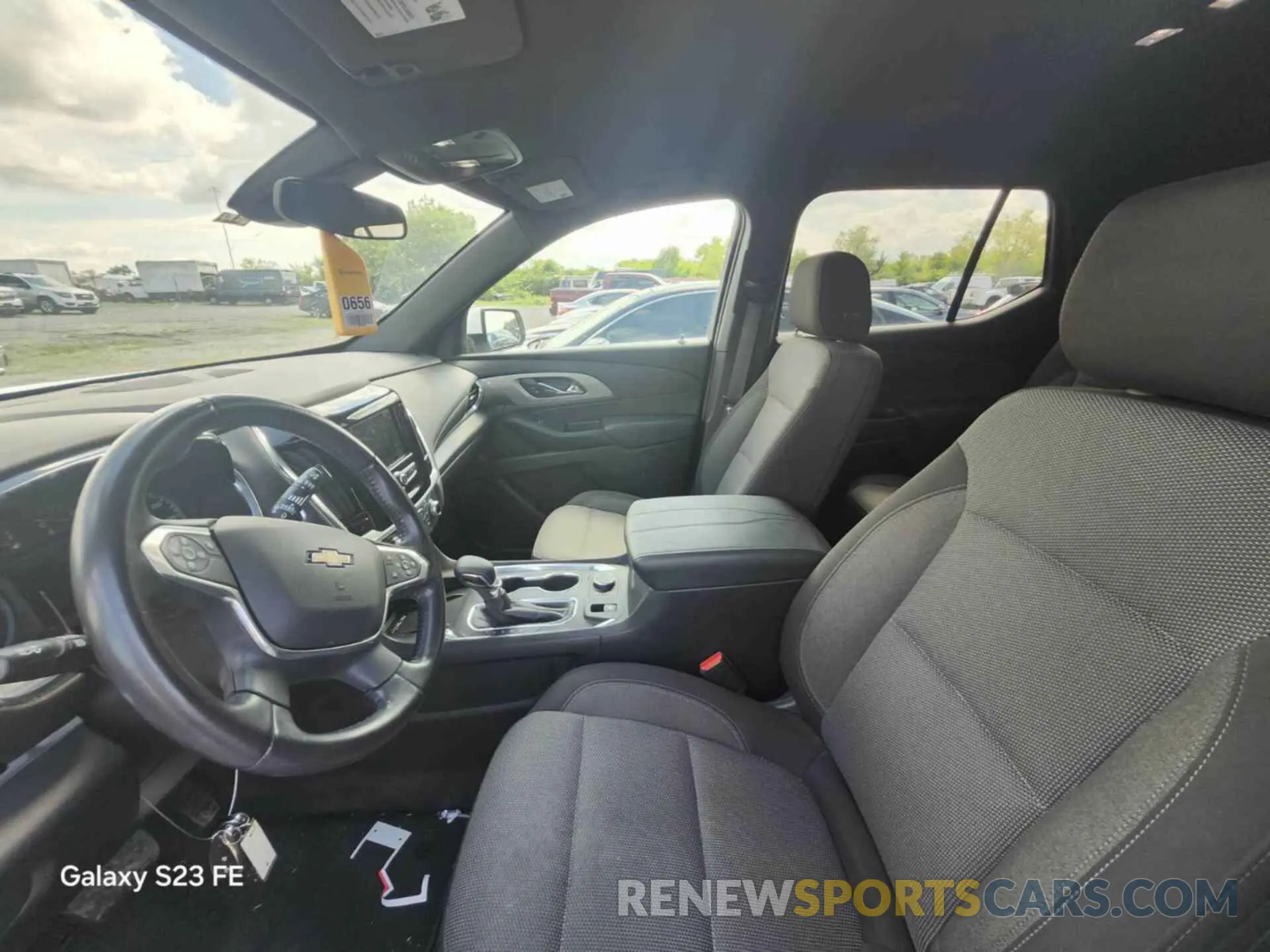 28 Photograph of a damaged car 1GNERGKW3NJ152241 CHEVROLET TRAVERSE 2022