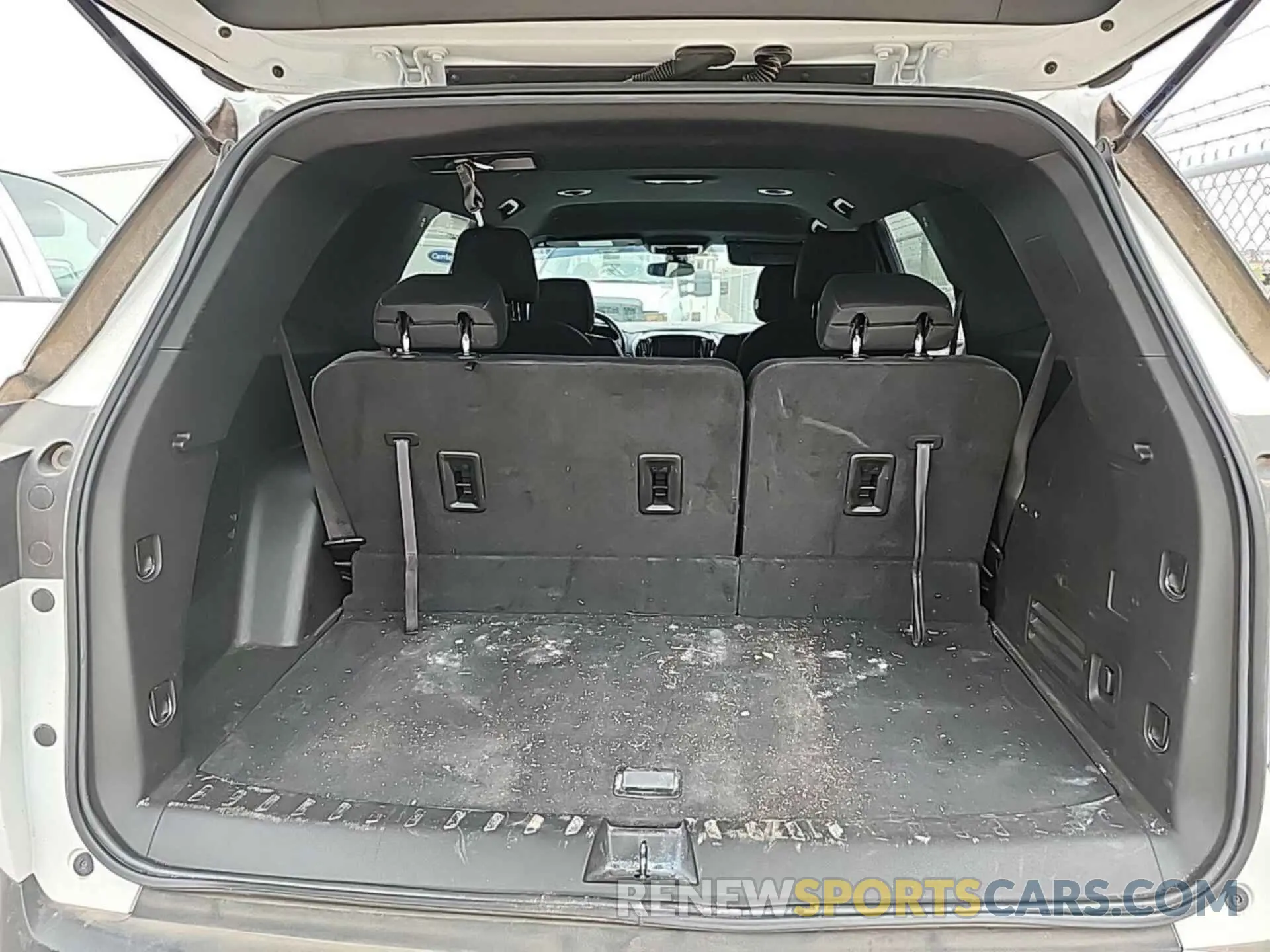 17 Фотография поврежденного автомобиля 1GNERGKW3NJ157214 CHEVROLET TRAVERSE 2022