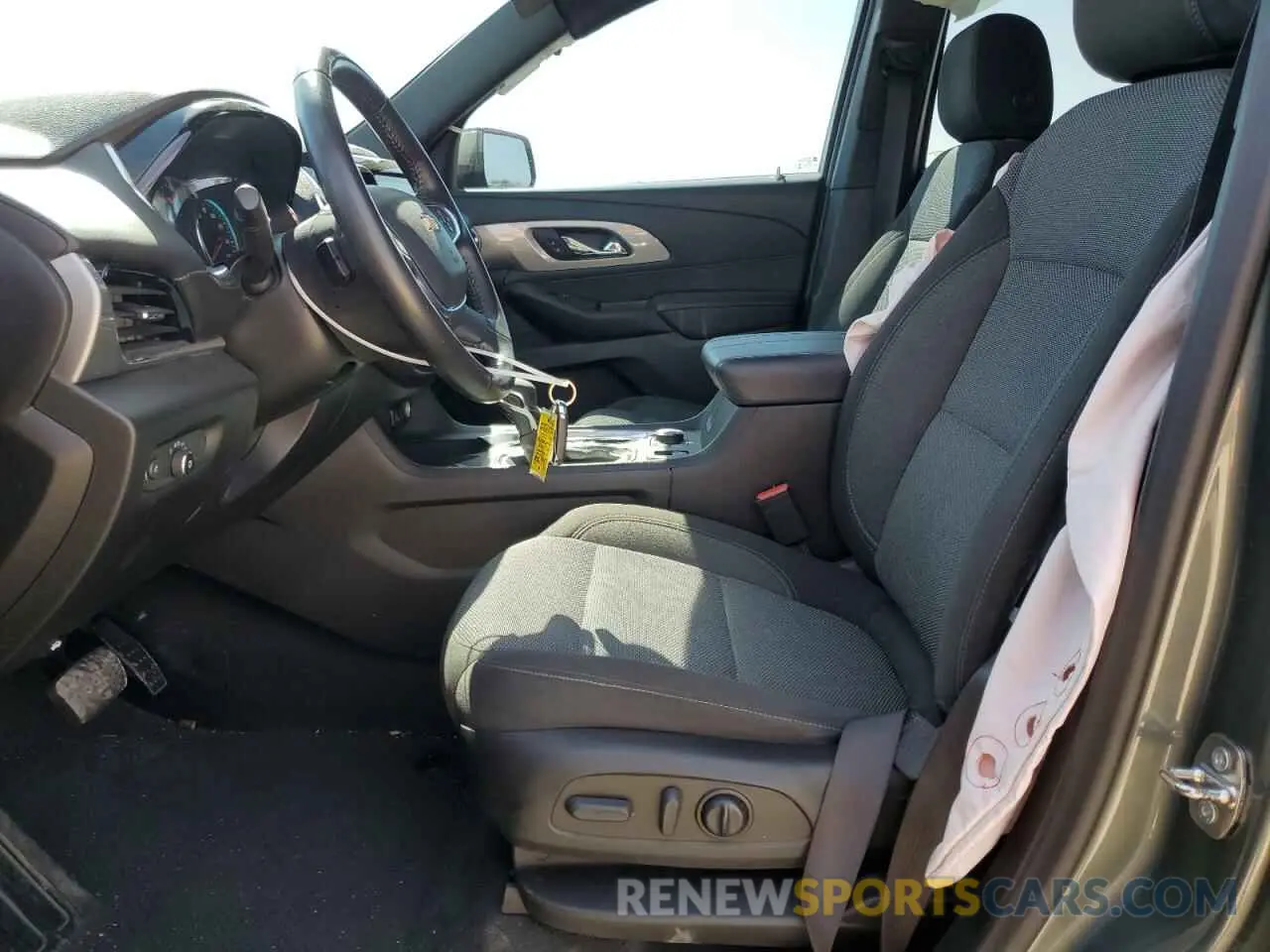 7 Фотография поврежденного автомобиля 1GNERGKW3NJ169265 CHEVROLET TRAVERSE 2022