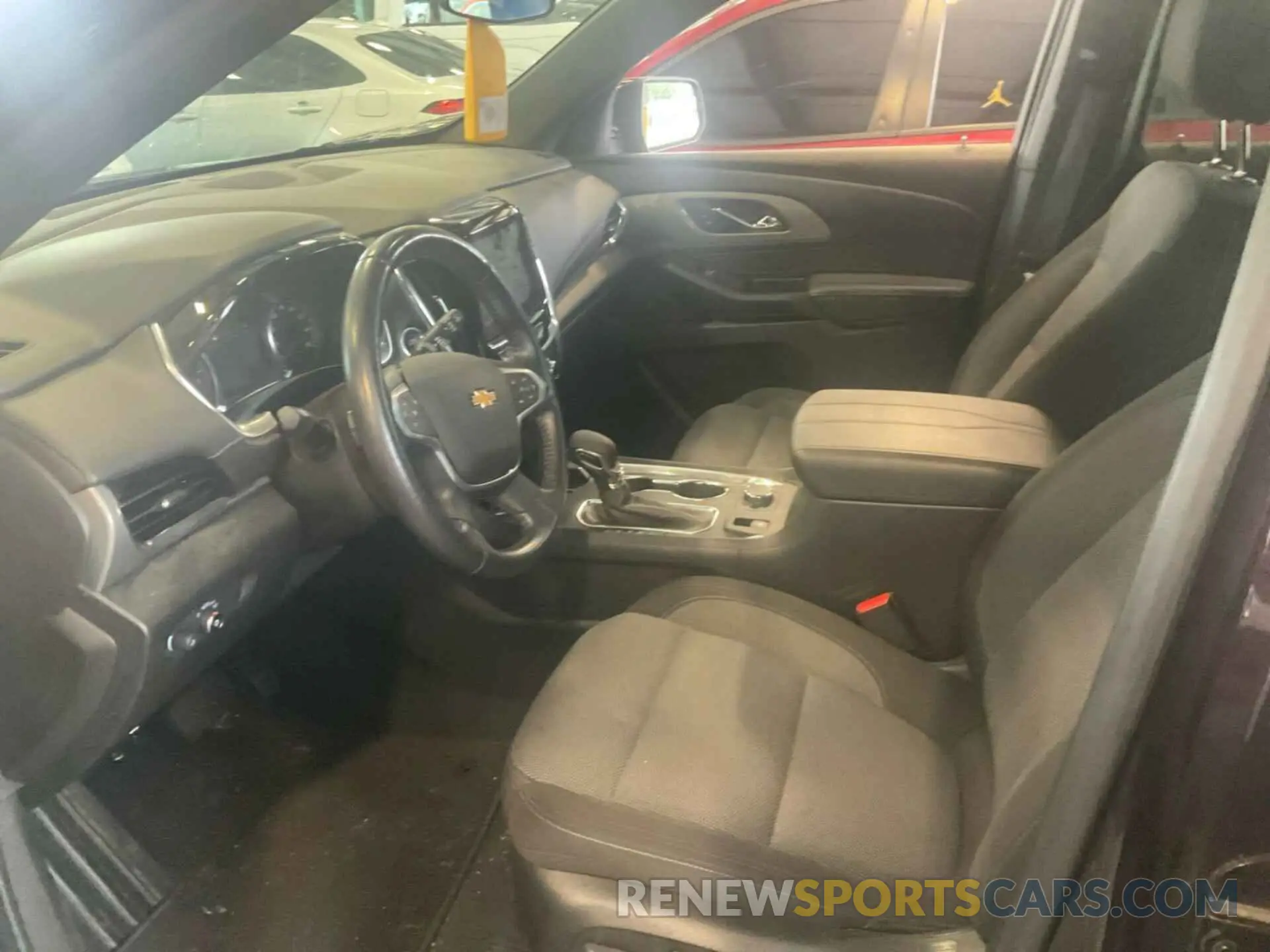11 Photograph of a damaged car 1GNERGKW3NJ173168 CHEVROLET TRAVERSE 2022