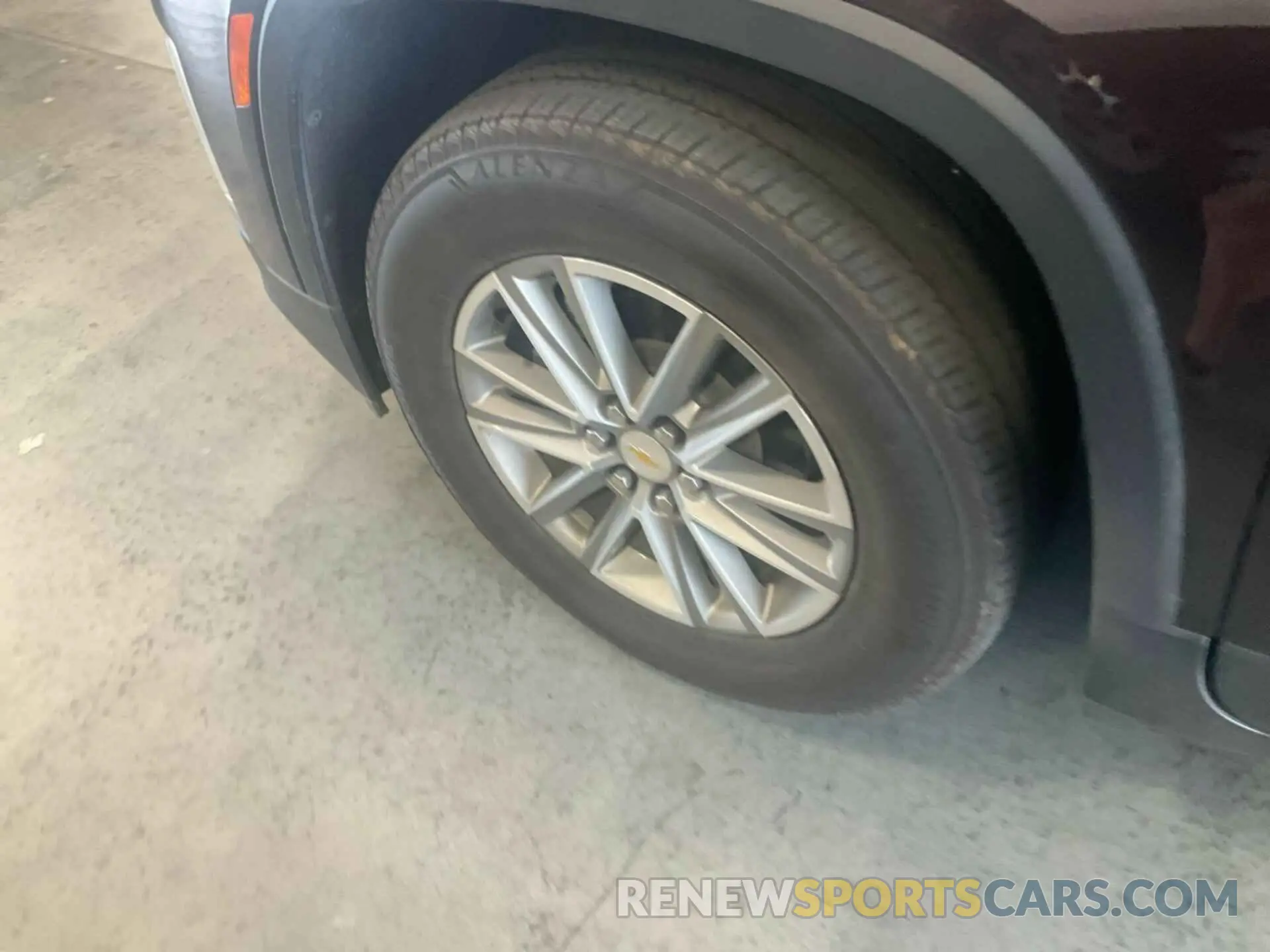 6 Photograph of a damaged car 1GNERGKW3NJ173168 CHEVROLET TRAVERSE 2022