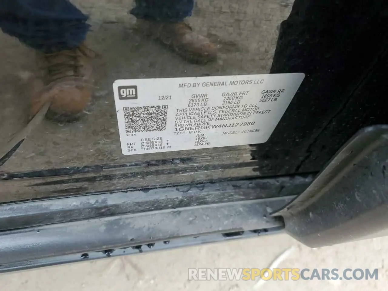 13 Photograph of a damaged car 1GNERGKW4NJ127980 CHEVROLET TRAVERSE 2022