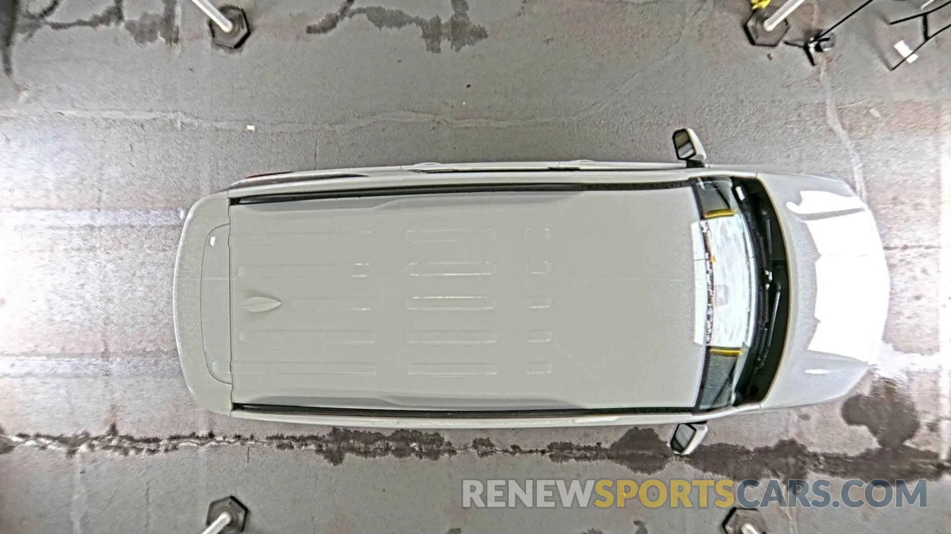 9 Photograph of a damaged car 1GNERGKW5NJ150961 CHEVROLET TRAVERSE 2022