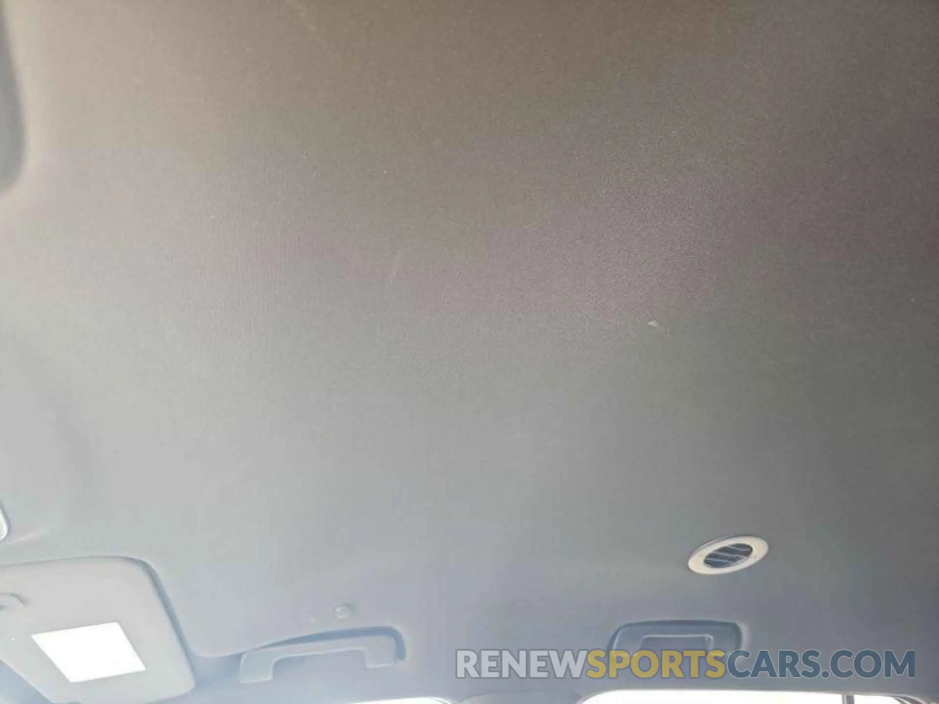 9 Photograph of a damaged car 1GNERGKW6NJ162763 CHEVROLET TRAVERSE 2022