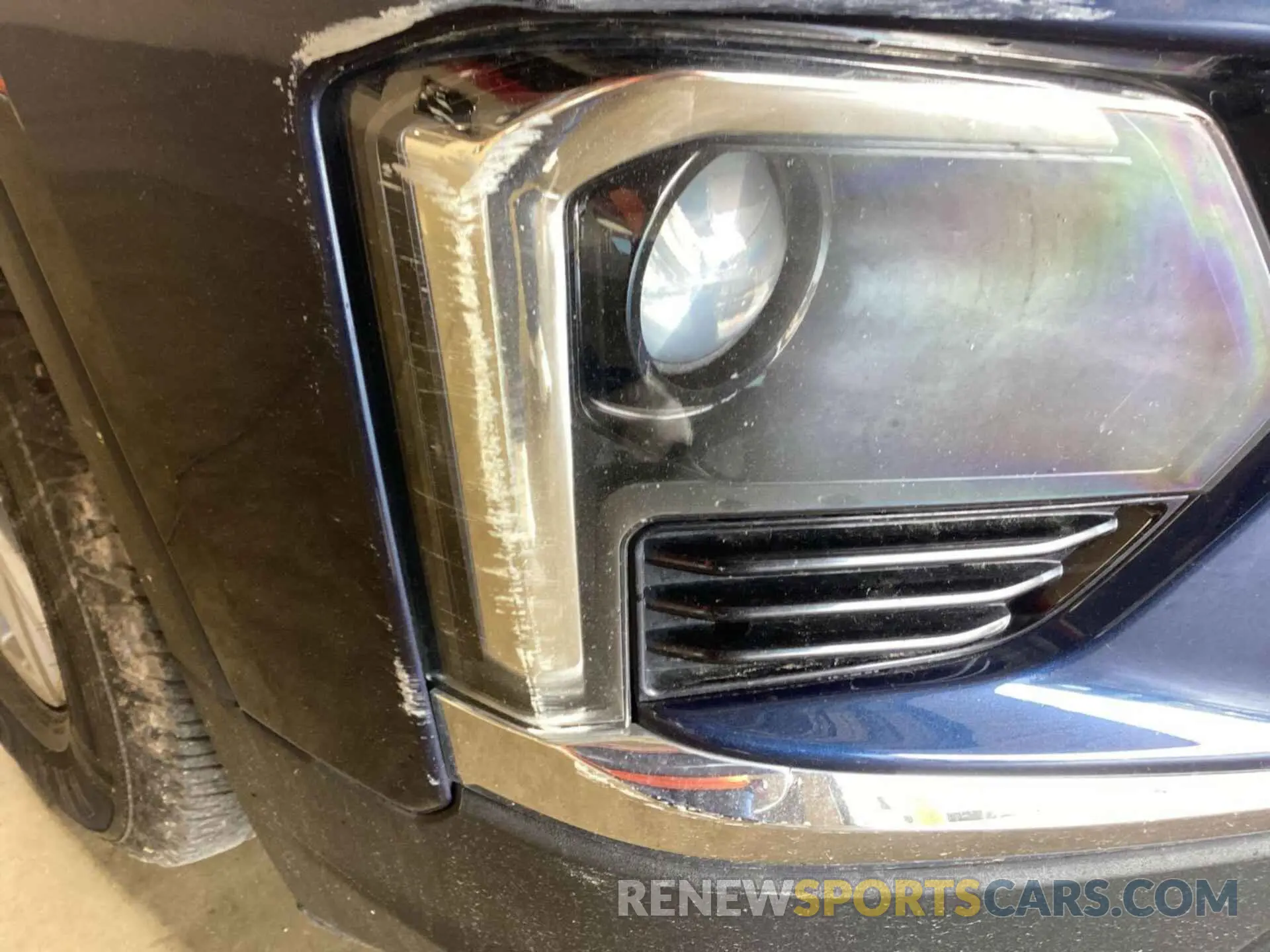 4 Photograph of a damaged car 1GNERGKW6NJ188540 CHEVROLET TRAVERSE 2022