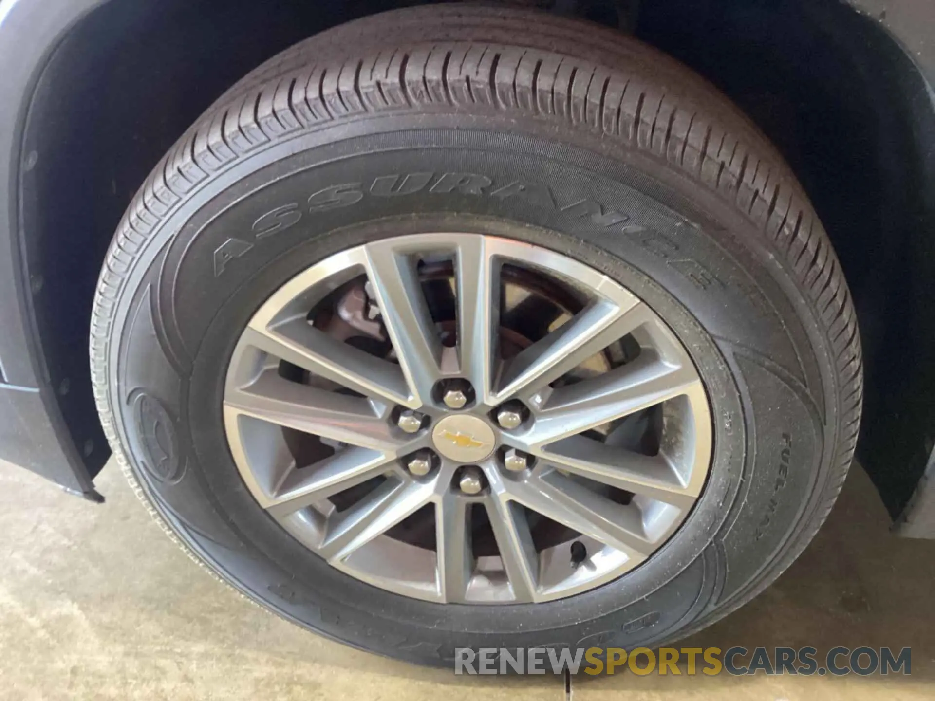 9 Photograph of a damaged car 1GNERGKW6NJ188540 CHEVROLET TRAVERSE 2022