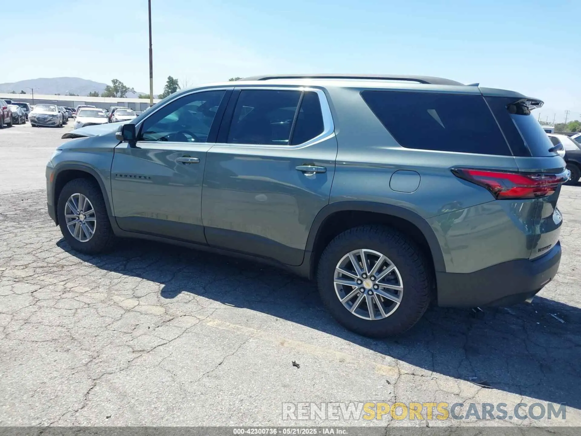 14 Photograph of a damaged car 1GNERGKW7NJ118951 CHEVROLET TRAVERSE 2022