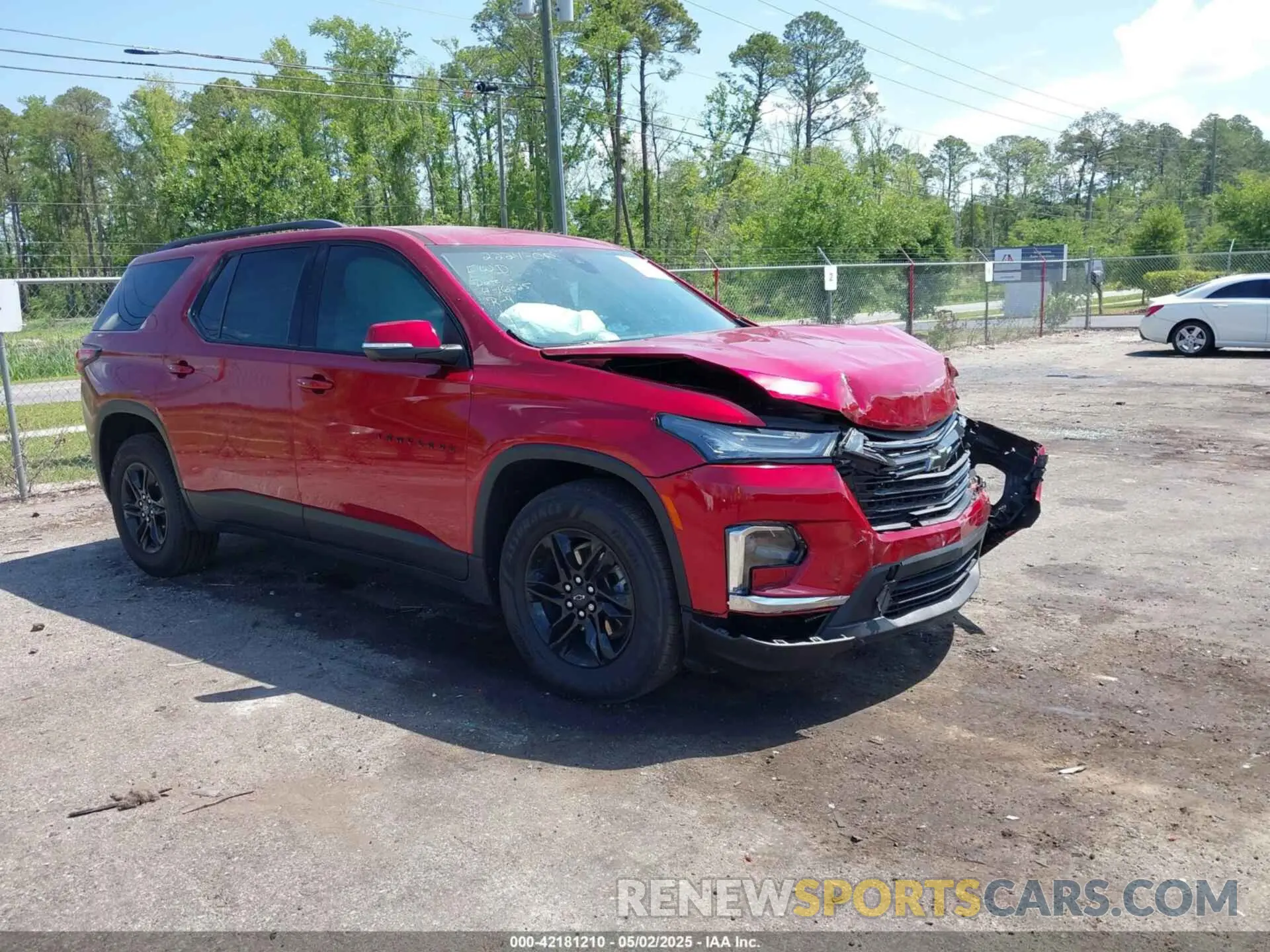 1 Photograph of a damaged car 1GNERGKW7NJ154137 CHEVROLET TRAVERSE 2022