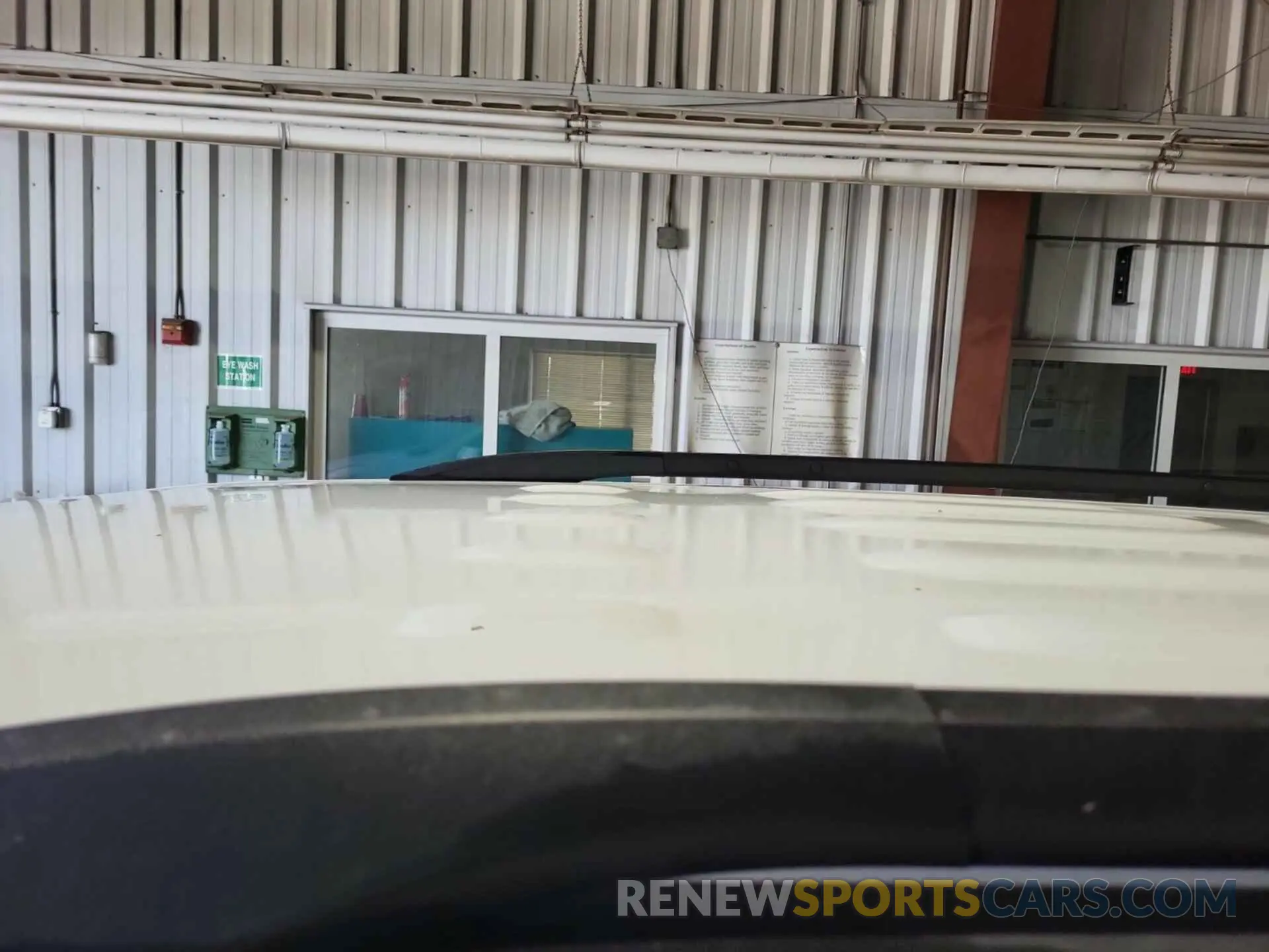 11 Фотография поврежденного автомобиля 1GNERGKW8NJ187096 CHEVROLET TRAVERSE 2022