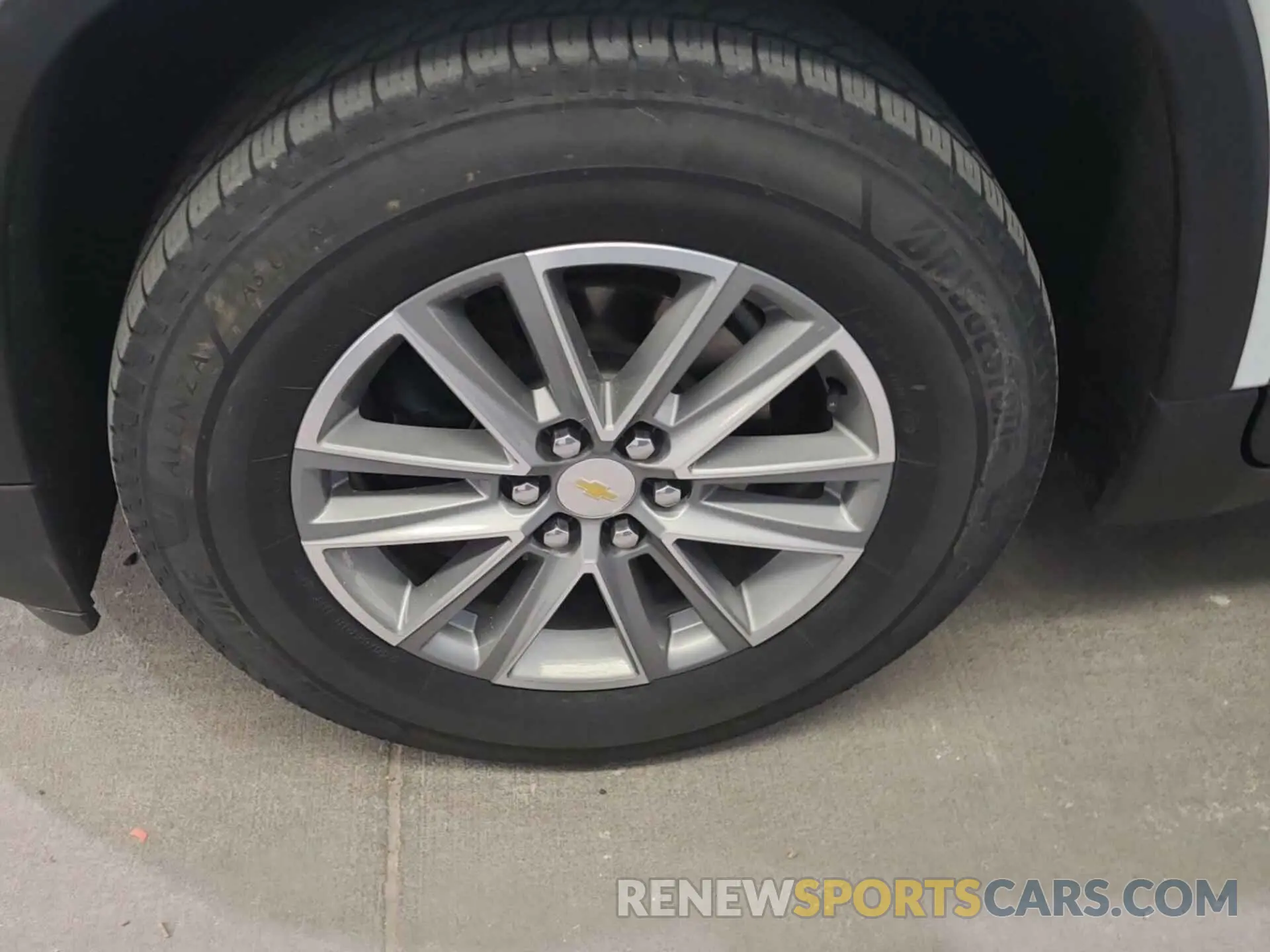 3 Фотография поврежденного автомобиля 1GNERGKW8NJ187096 CHEVROLET TRAVERSE 2022