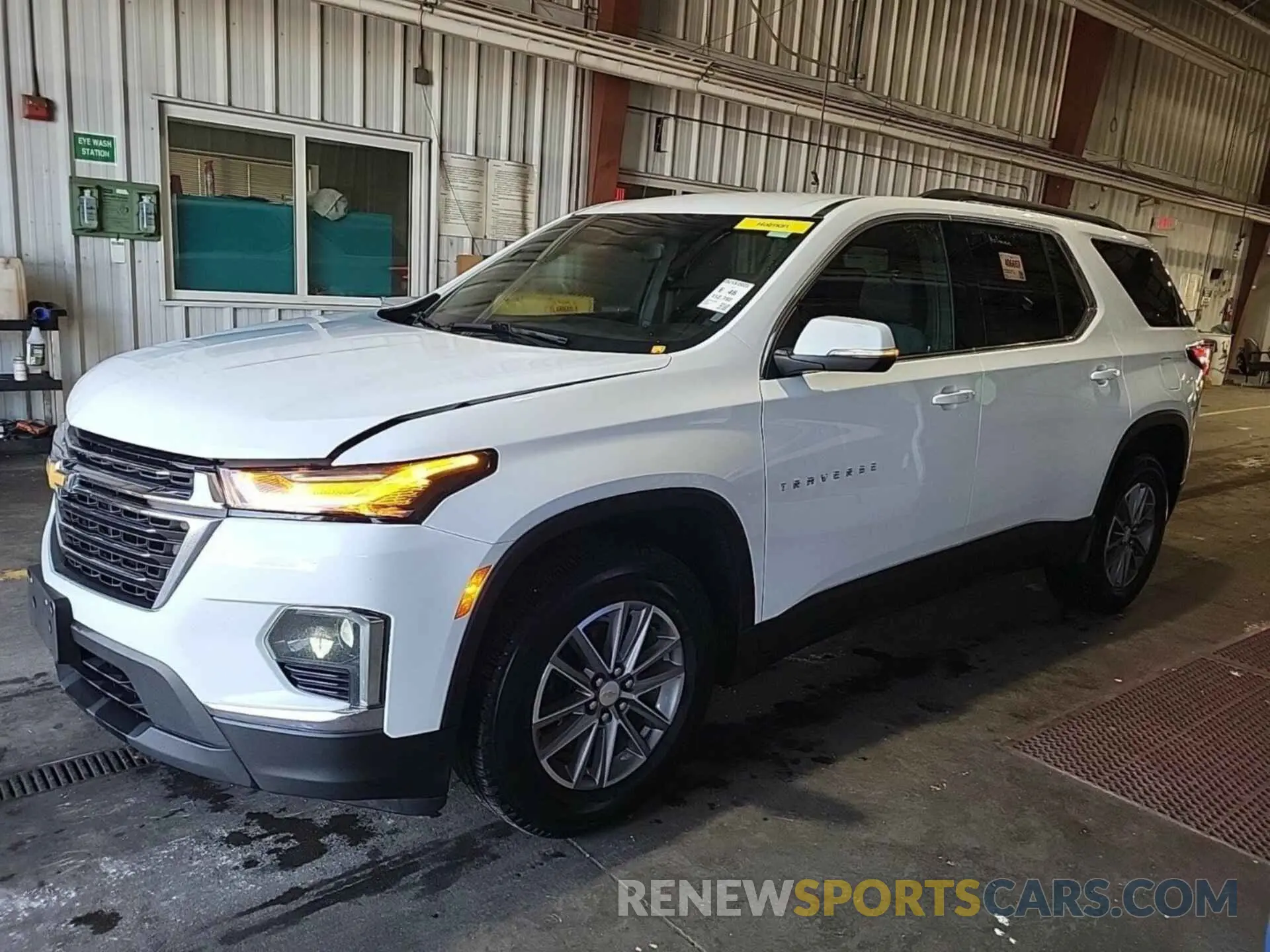 41 Фотография поврежденного автомобиля 1GNERGKW8NJ187096 CHEVROLET TRAVERSE 2022