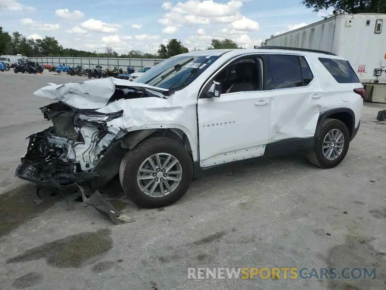 1 Photograph of a damaged car 1GNERGKW9NJ125738 CHEVROLET TRAVERSE 2022