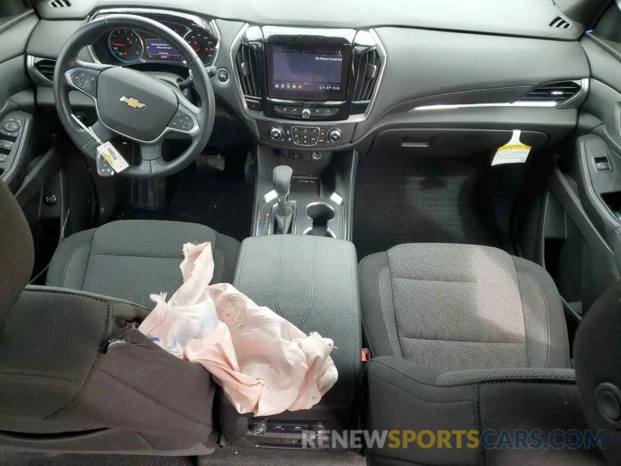 8 Photograph of a damaged car 1GNERGKWXNJ105353 CHEVROLET TRAVERSE 2022