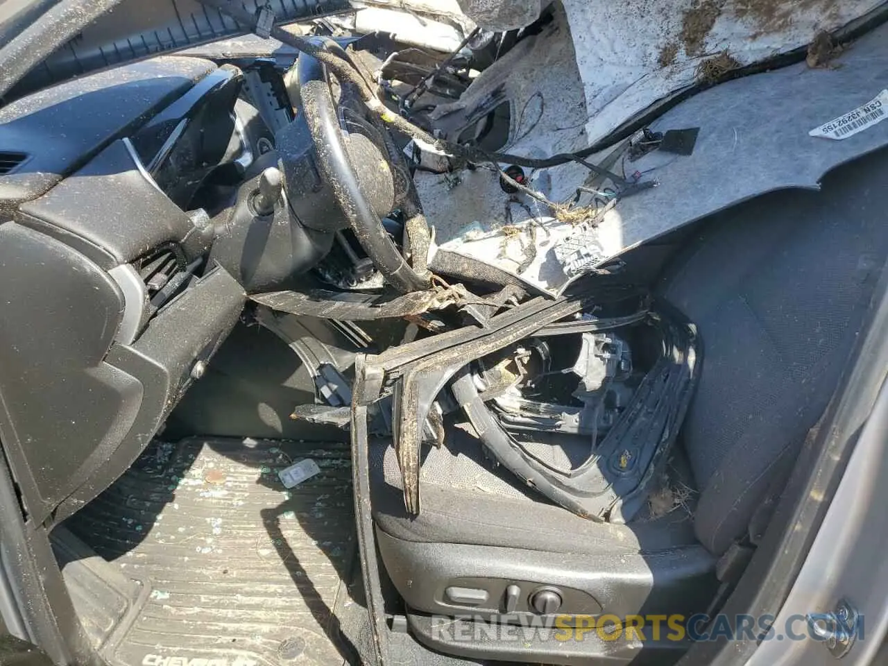 7 Photograph of a damaged car 1GNERGKWXNJ117860 CHEVROLET TRAVERSE 2022