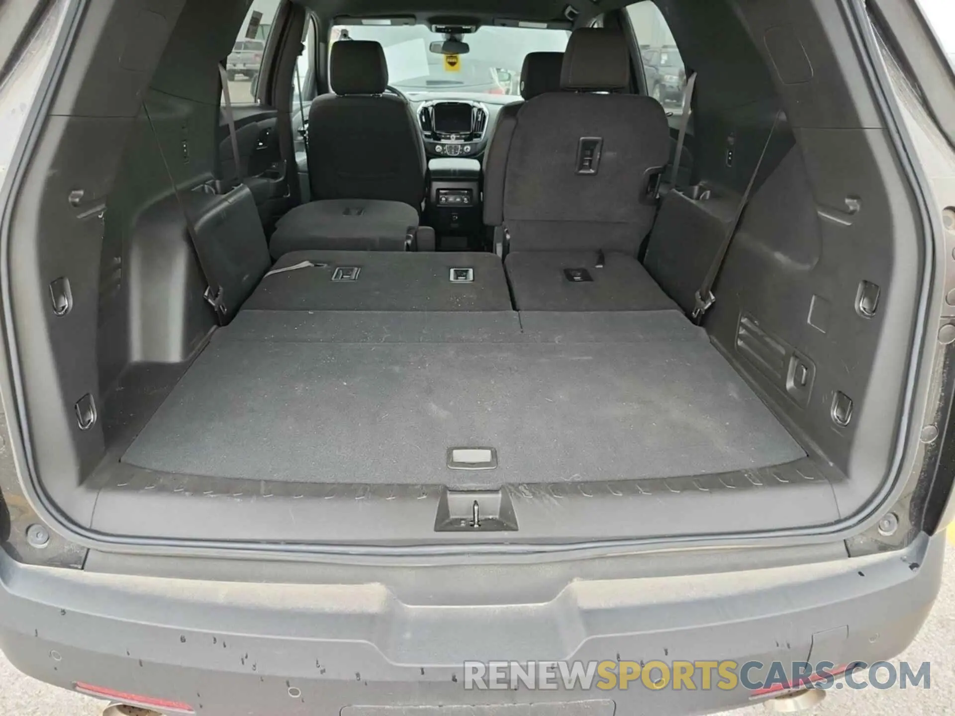 5 Фотография поврежденного автомобиля 1GNERGKWXNJ156903 CHEVROLET TRAVERSE 2022