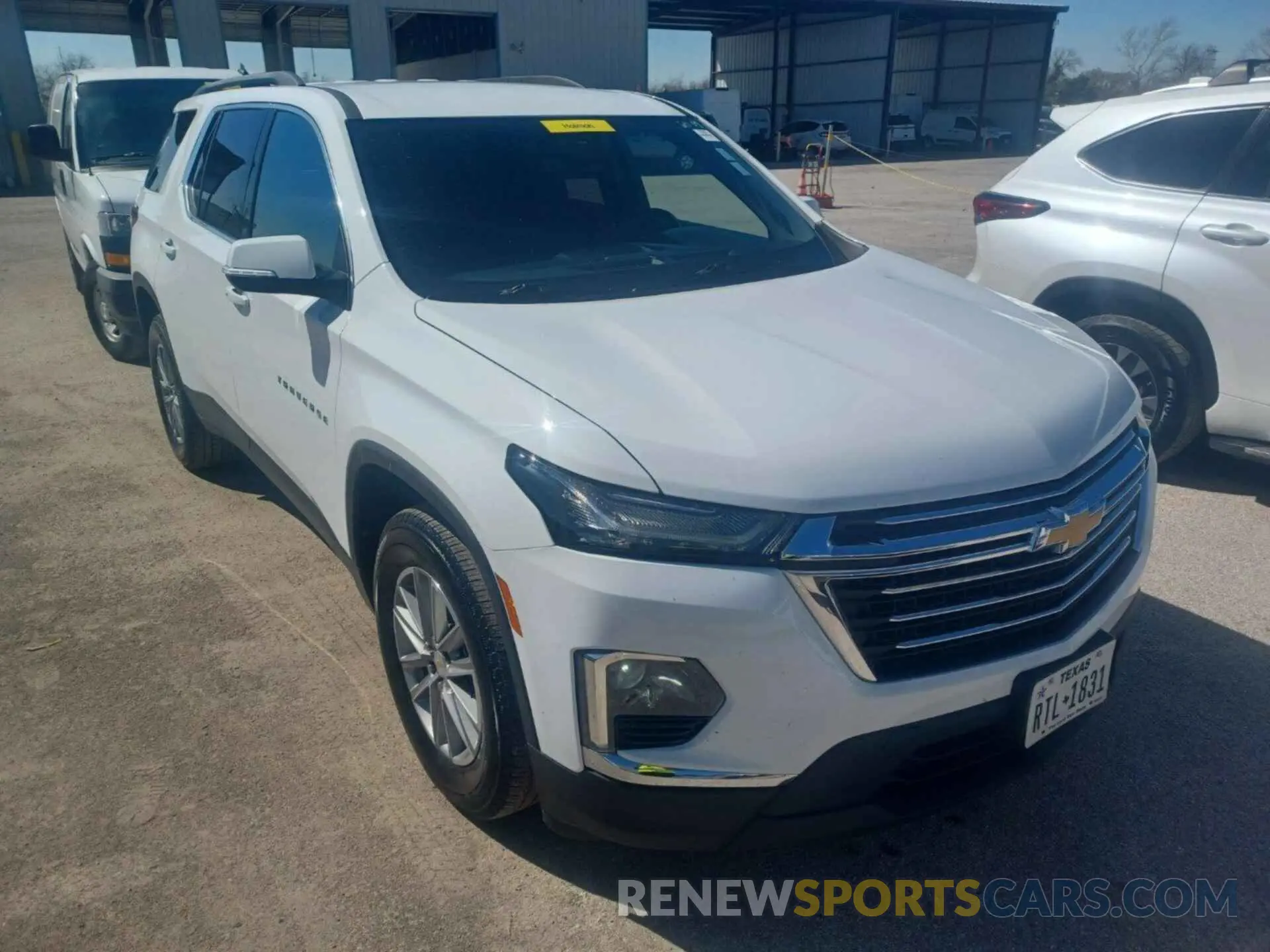 11 Photograph of a damaged car 1GNERGKWXNJ157677 CHEVROLET TRAVERSE 2022