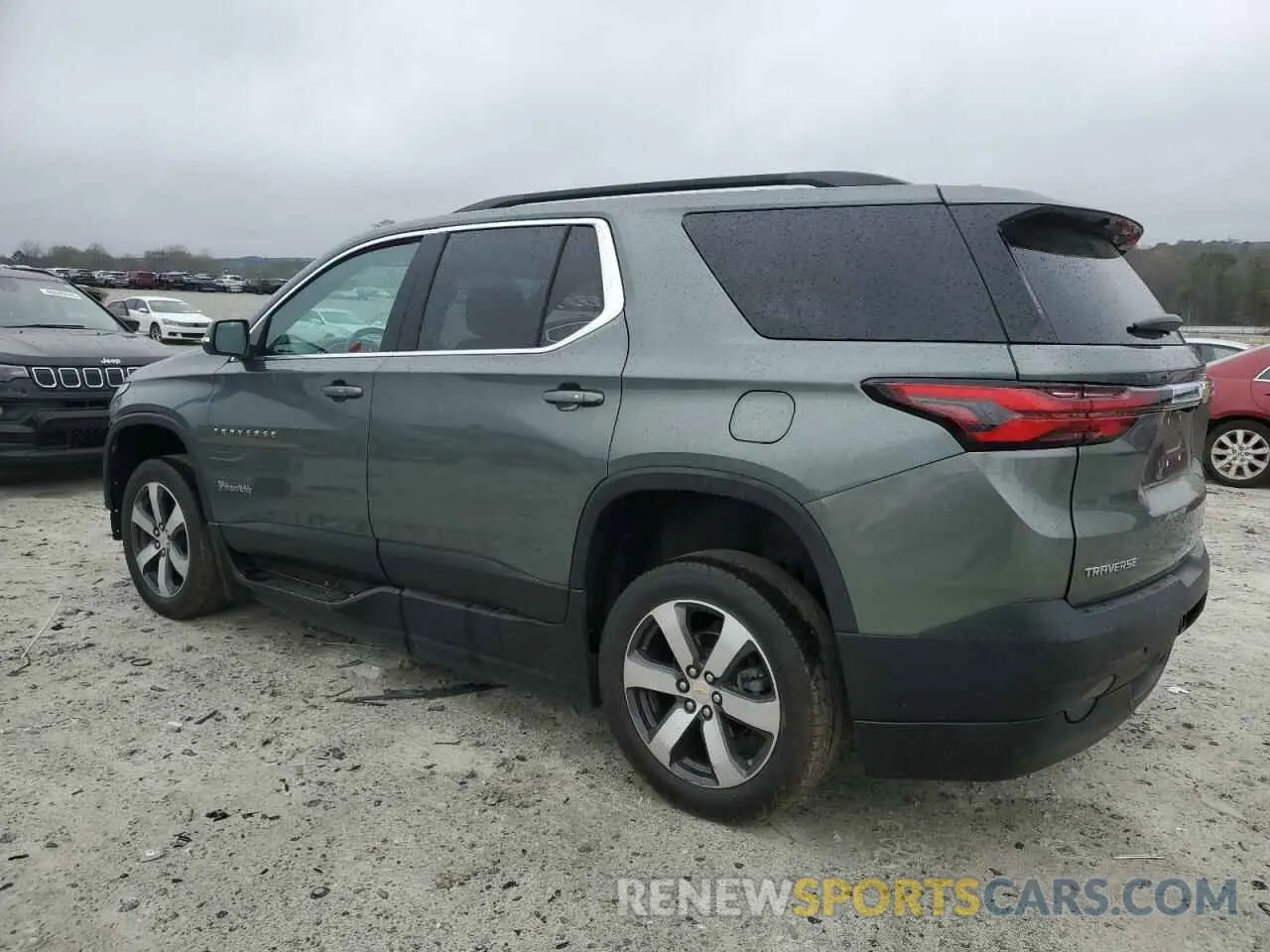 2 Photograph of a damaged car 1GNERHKW1NJ112214 CHEVROLET TRAVERSE 2022