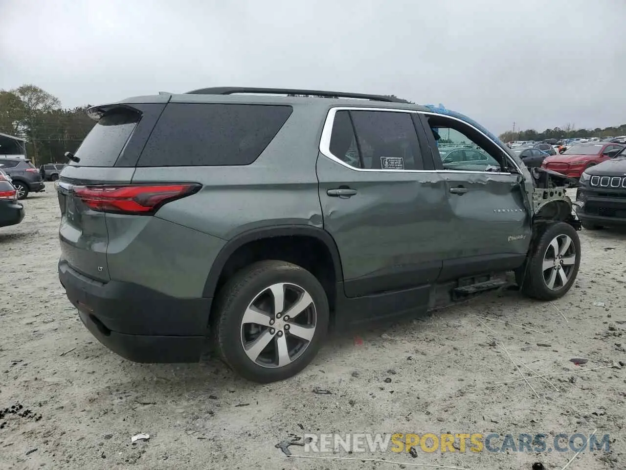 3 Photograph of a damaged car 1GNERHKW1NJ112214 CHEVROLET TRAVERSE 2022