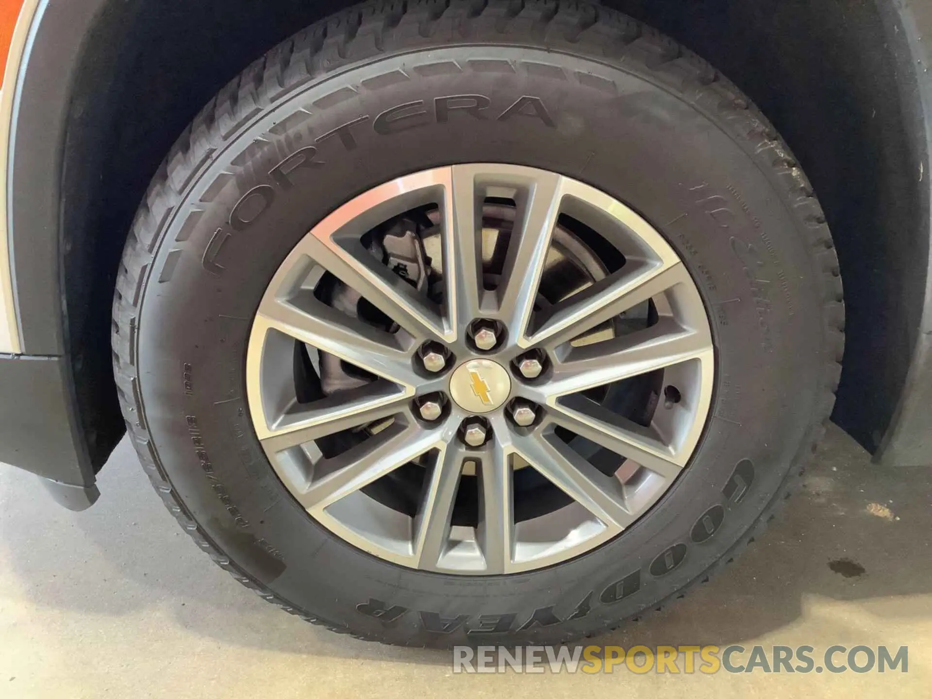 7 Photograph of a damaged car 1GNERHKW3NJ142590 CHEVROLET TRAVERSE 2022