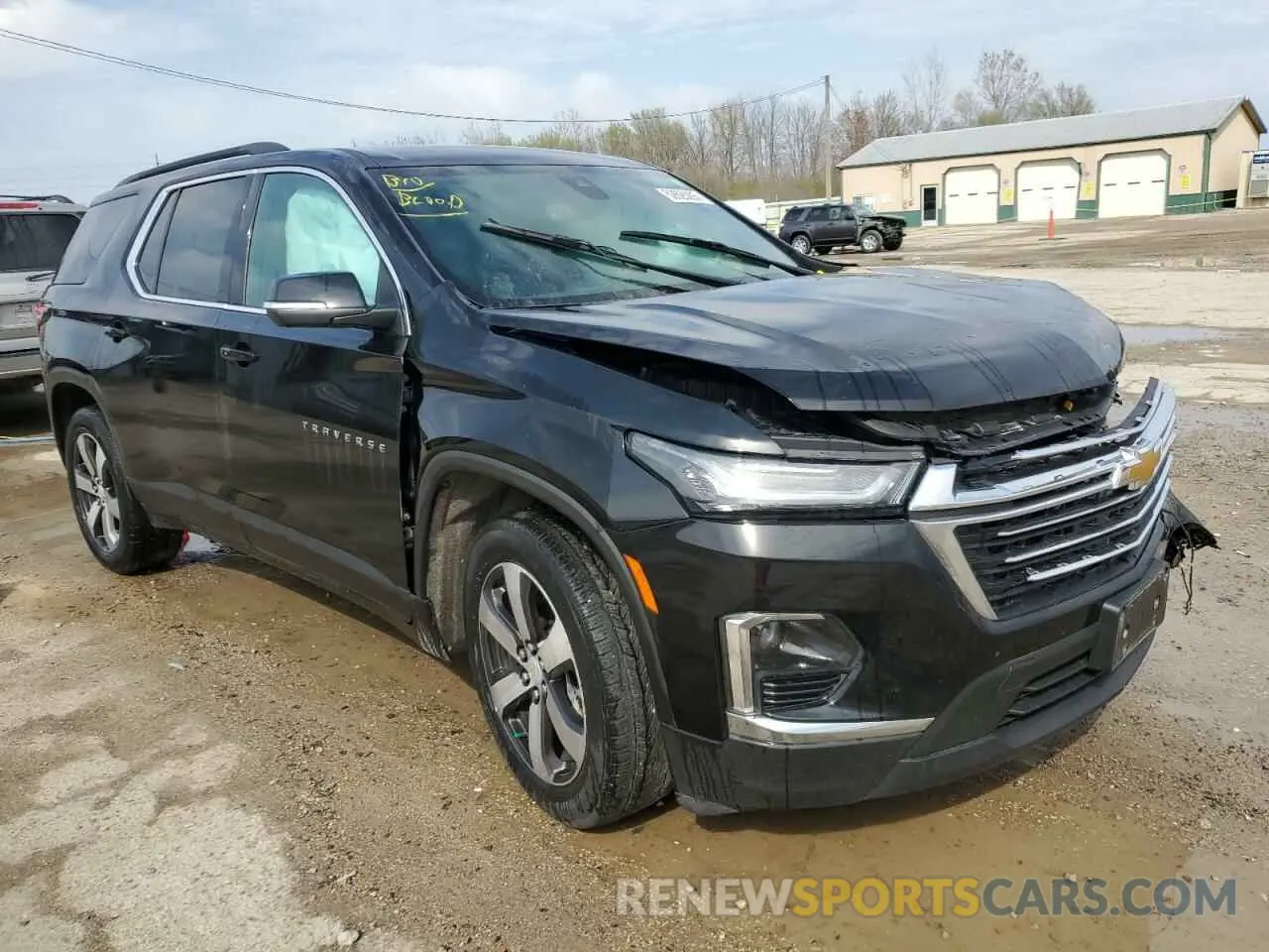 4 Photograph of a damaged car 1GNERHKW8NJ113120 CHEVROLET TRAVERSE 2022