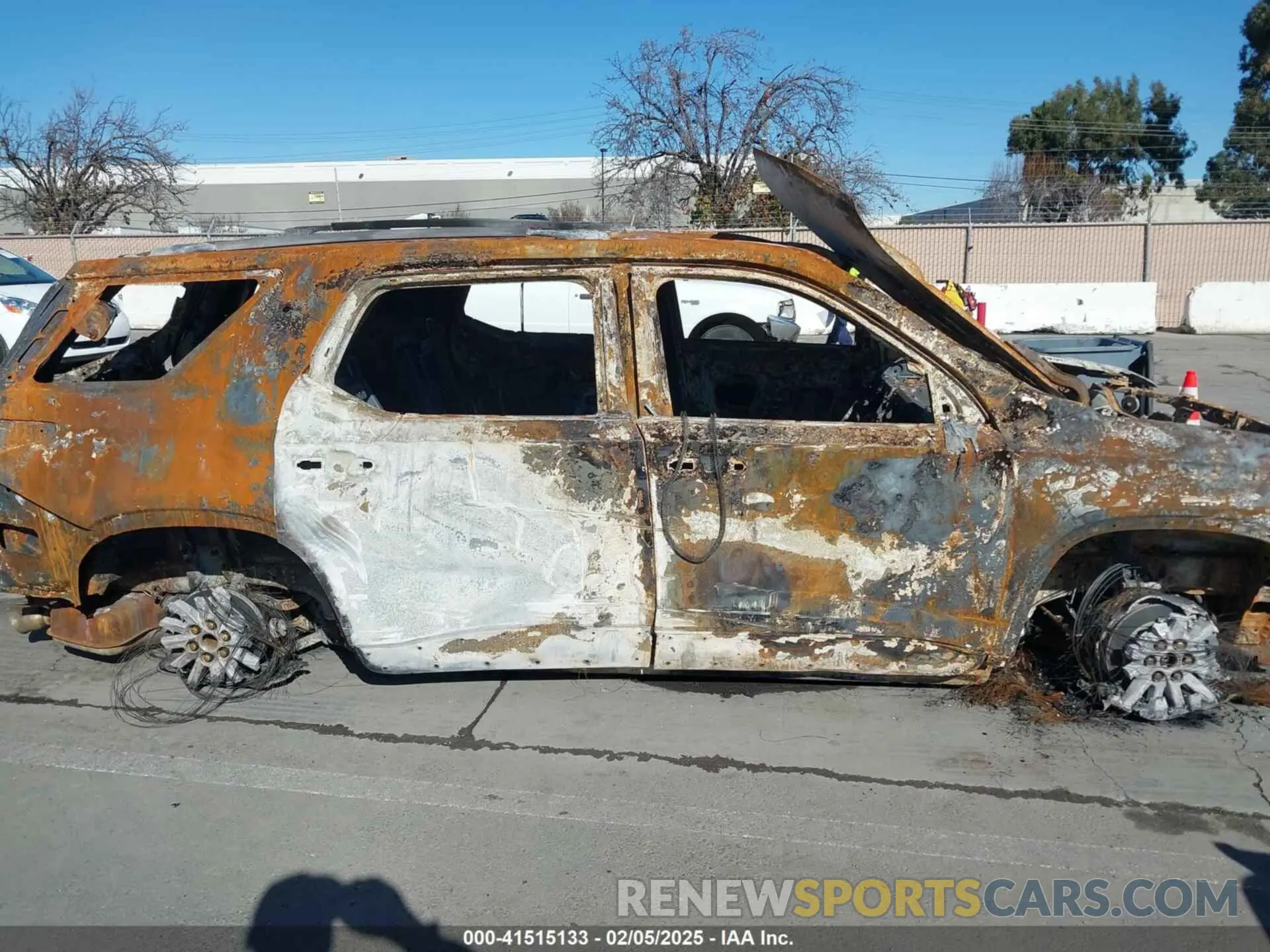 12 Фотография поврежденного автомобиля 1GNERJKW1NJ187647 CHEVROLET TRAVERSE 2022
