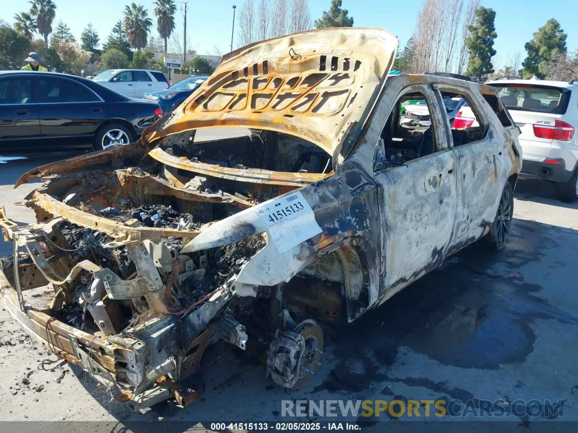 6 Фотография поврежденного автомобиля 1GNERJKW1NJ187647 CHEVROLET TRAVERSE 2022
