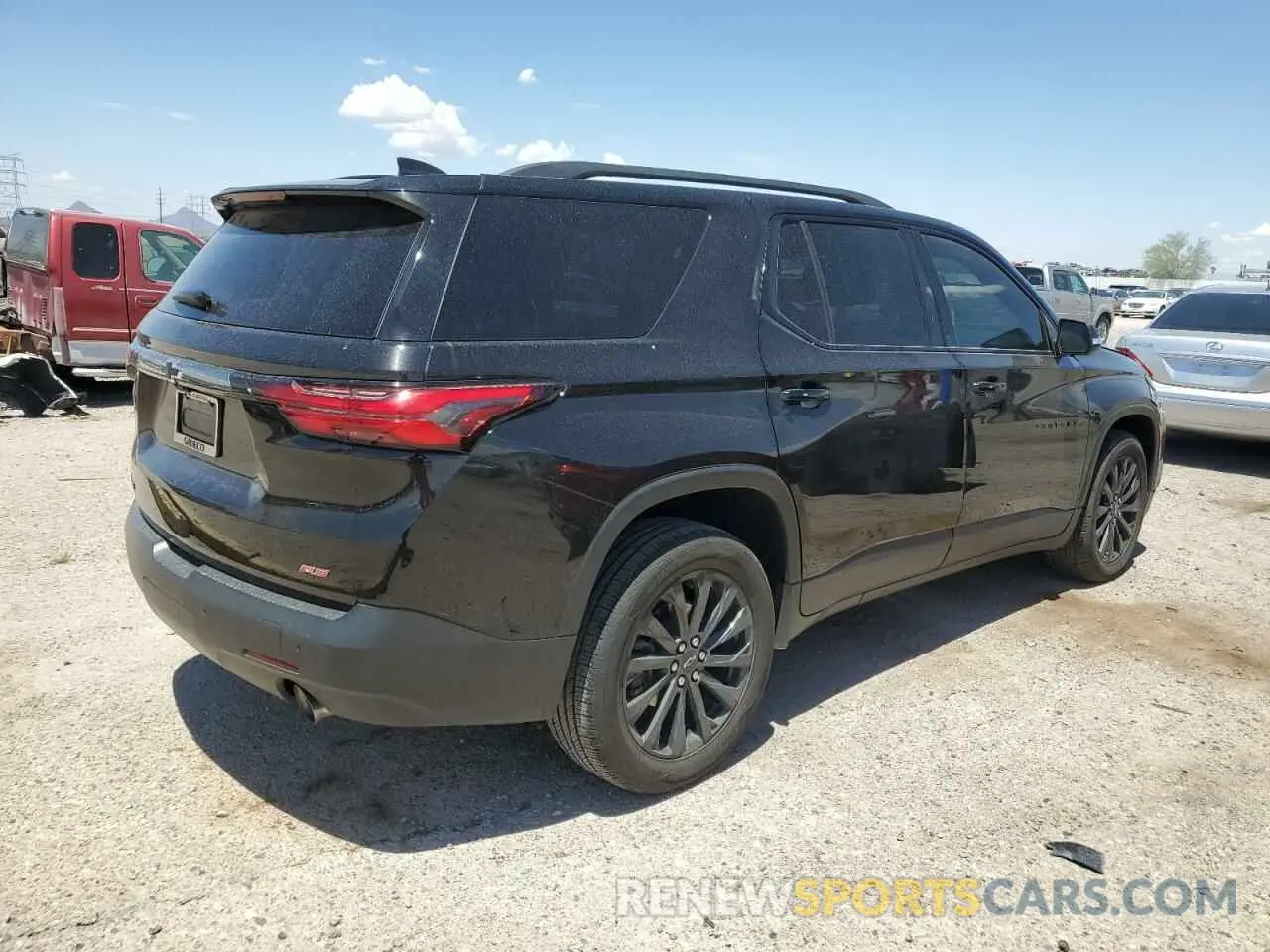 3 Photograph of a damaged car 1GNERJKW2NJ154401 CHEVROLET TRAVERSE 2022