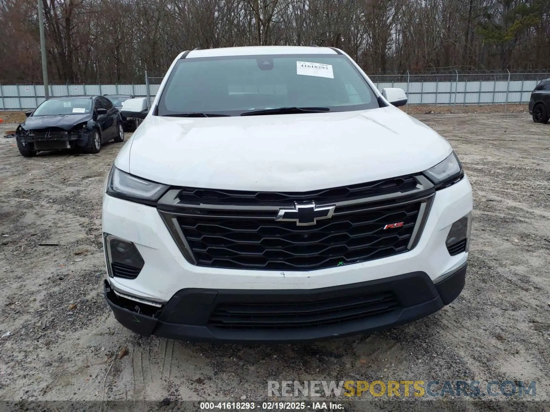 12 Photograph of a damaged car 1GNERJKW9NJ121766 CHEVROLET TRAVERSE 2022