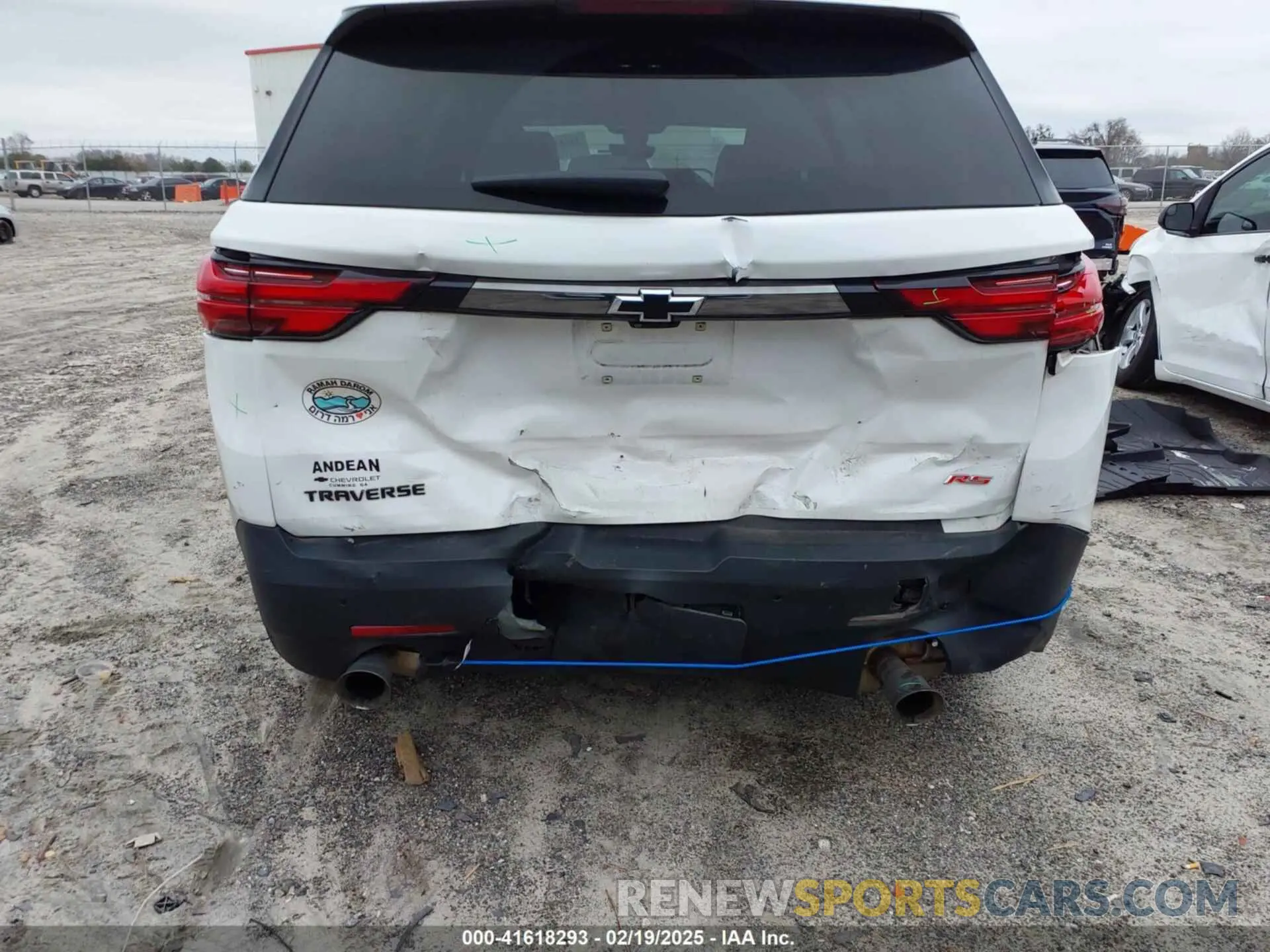 16 Photograph of a damaged car 1GNERJKW9NJ121766 CHEVROLET TRAVERSE 2022