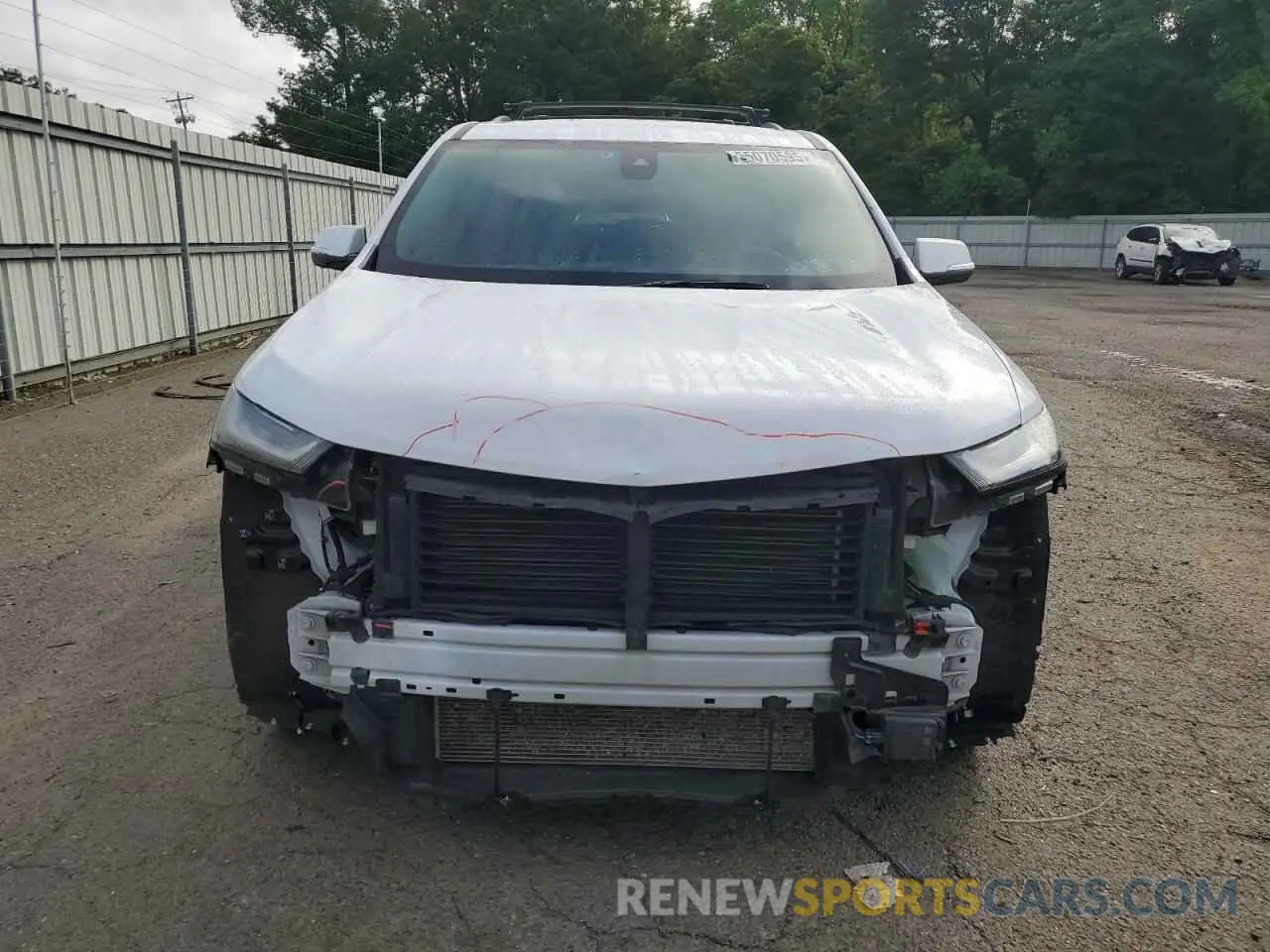 5 Photograph of a damaged car 1GNERJKW9NJ187685 CHEVROLET TRAVERSE 2022