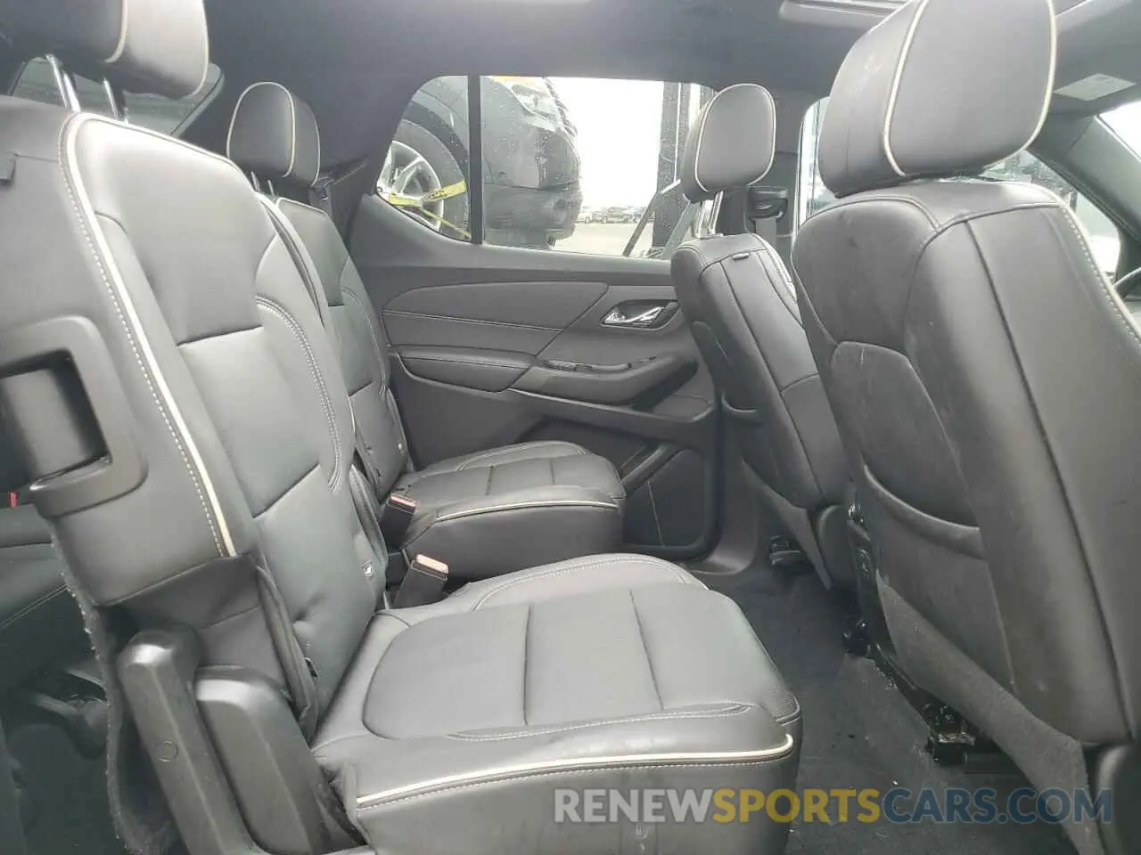 11 Фотография поврежденного автомобиля 1GNERKKW0NJ145251 CHEVROLET TRAVERSE 2022