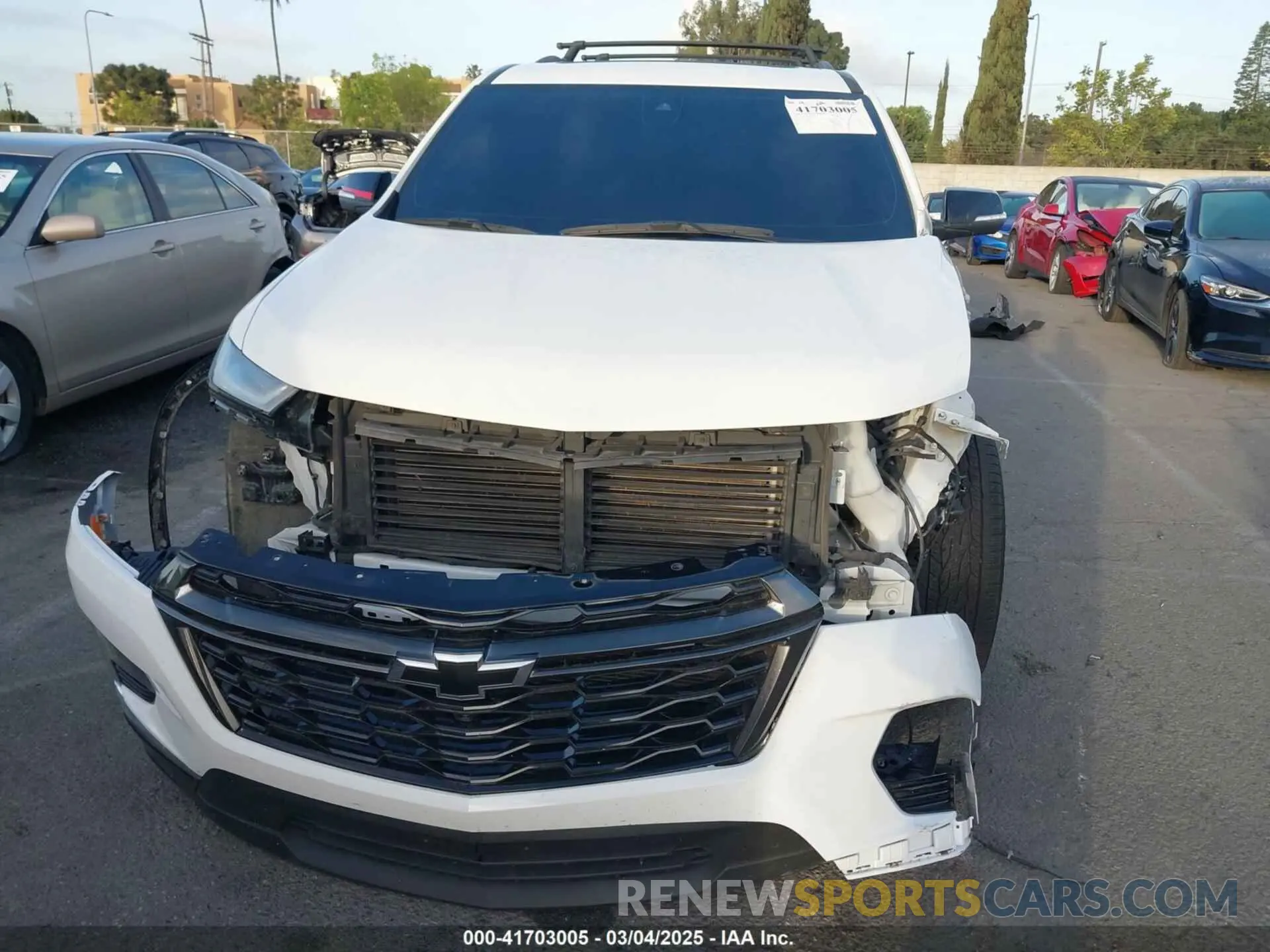 12 Photograph of a damaged car 1GNERKKW2NJ179594 CHEVROLET TRAVERSE 2022