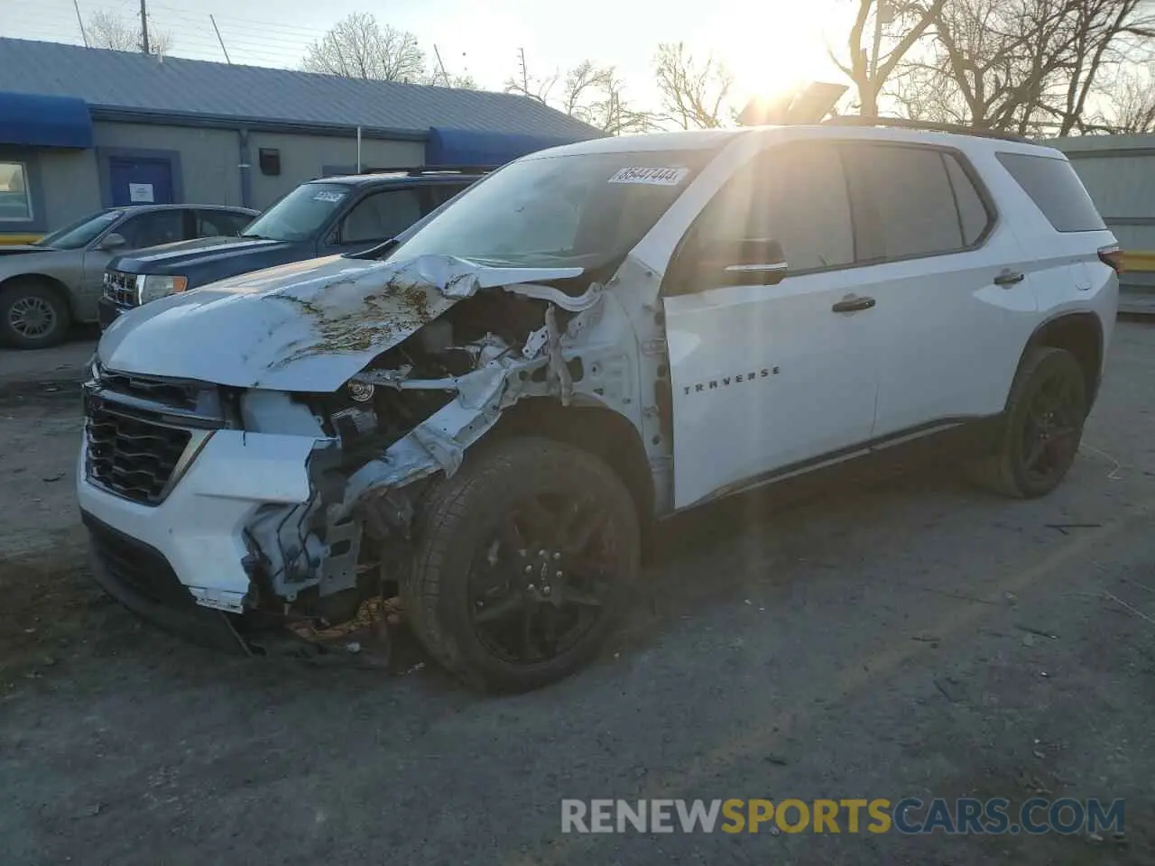 1 Photograph of a damaged car 1GNERKKW8NJ177851 CHEVROLET TRAVERSE 2022