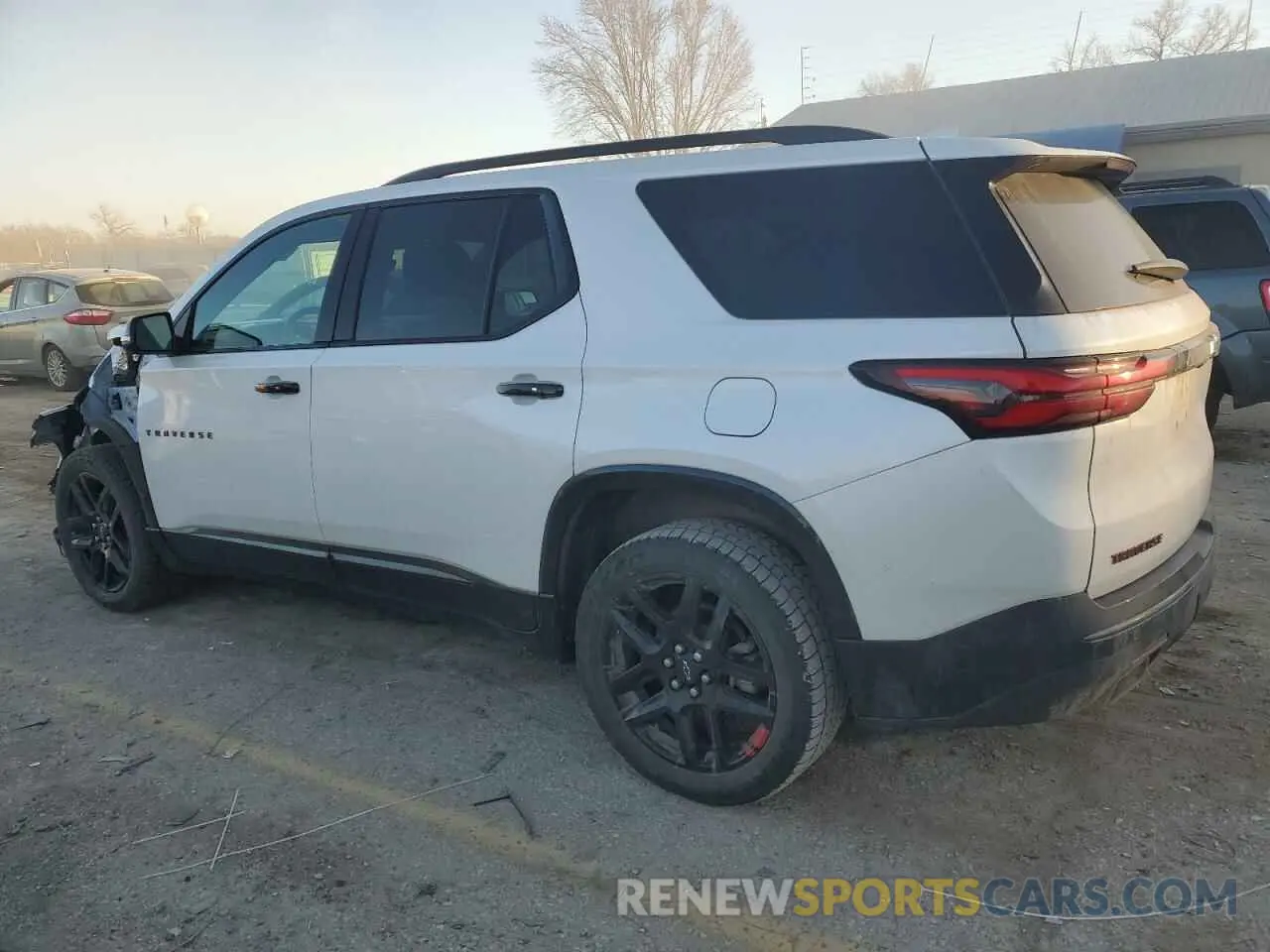 2 Photograph of a damaged car 1GNERKKW8NJ177851 CHEVROLET TRAVERSE 2022