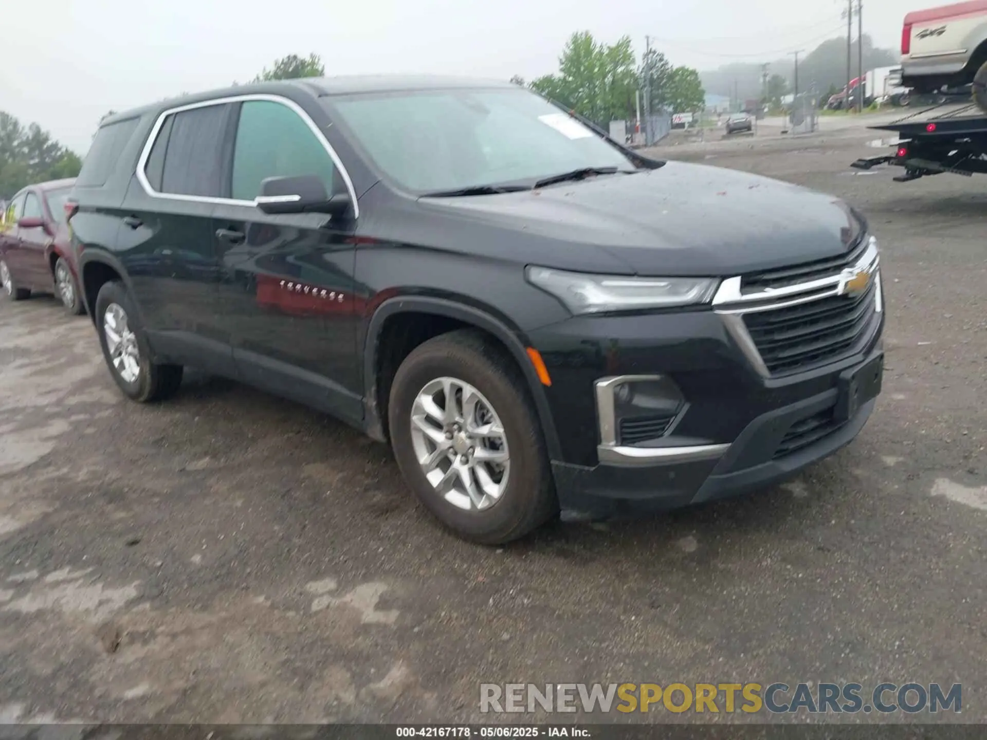 1 Photograph of a damaged car 1GNERLKWXNJ156599 CHEVROLET TRAVERSE 2022